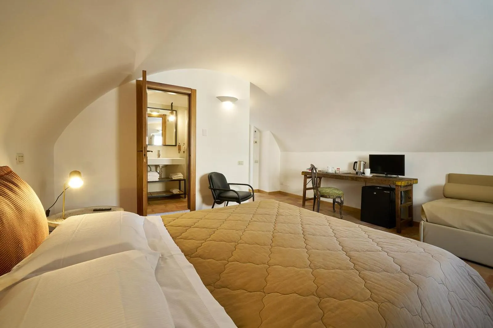 Bed in Fra I Sassi Residence