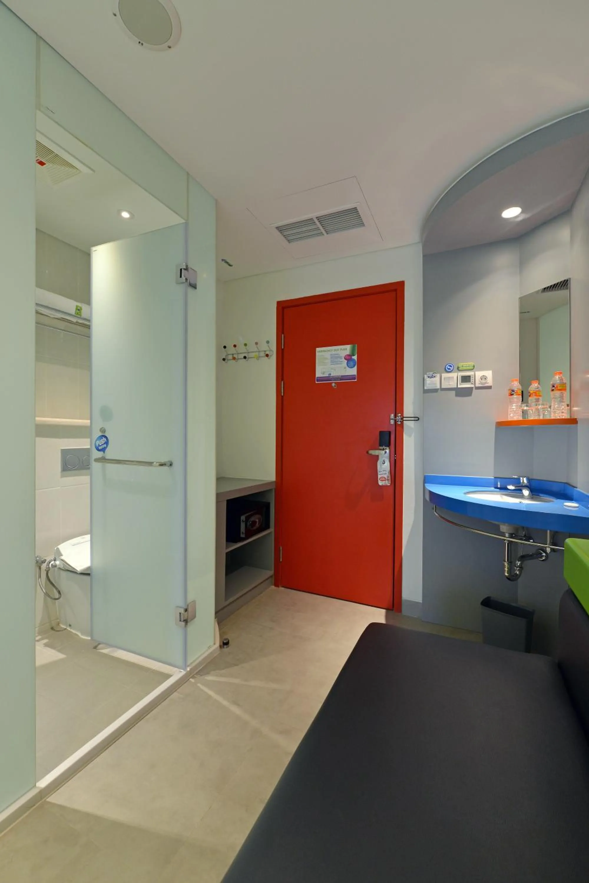 Bedroom in POP! Hotel Solo