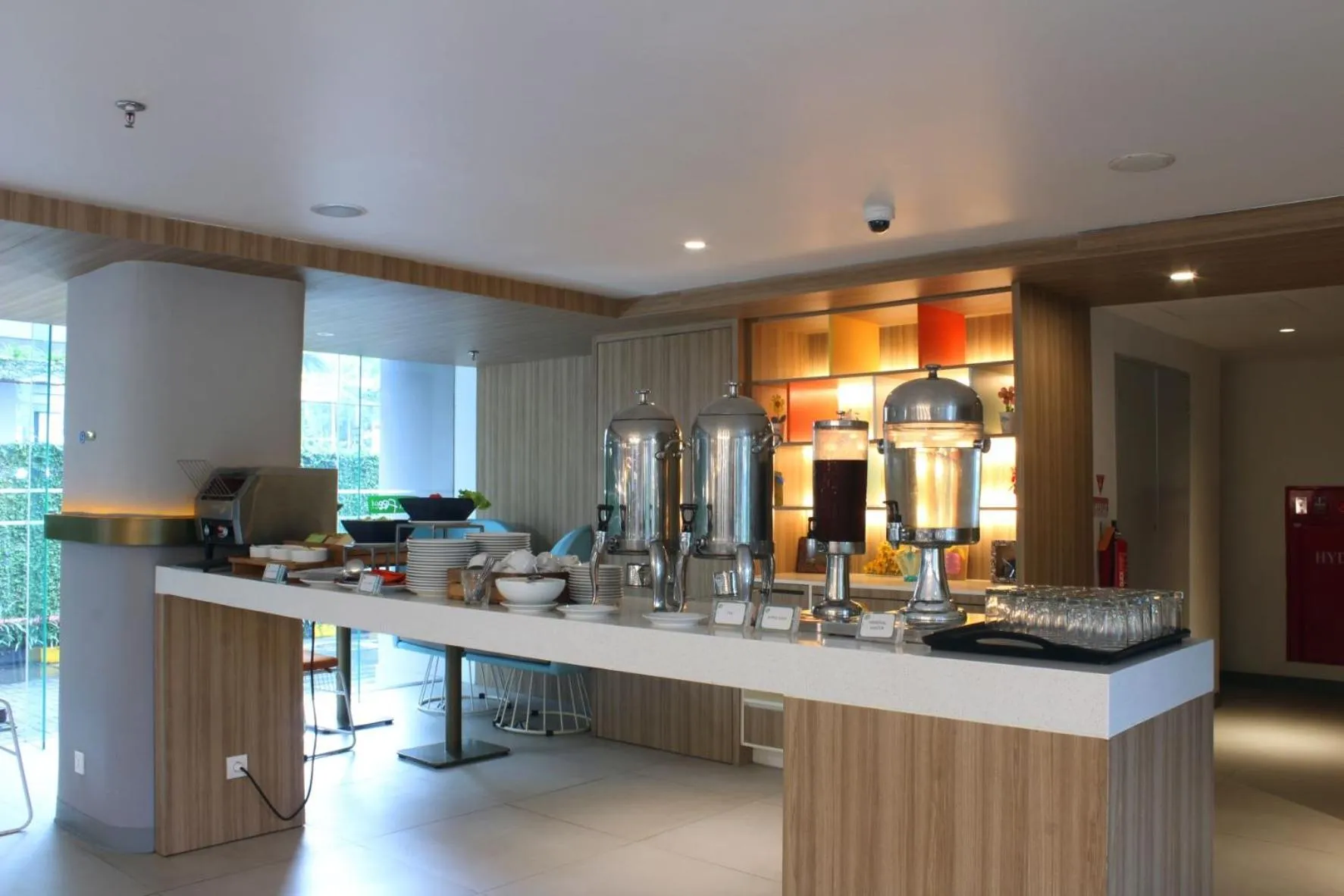 Breakfast in POP! Hotel Solo