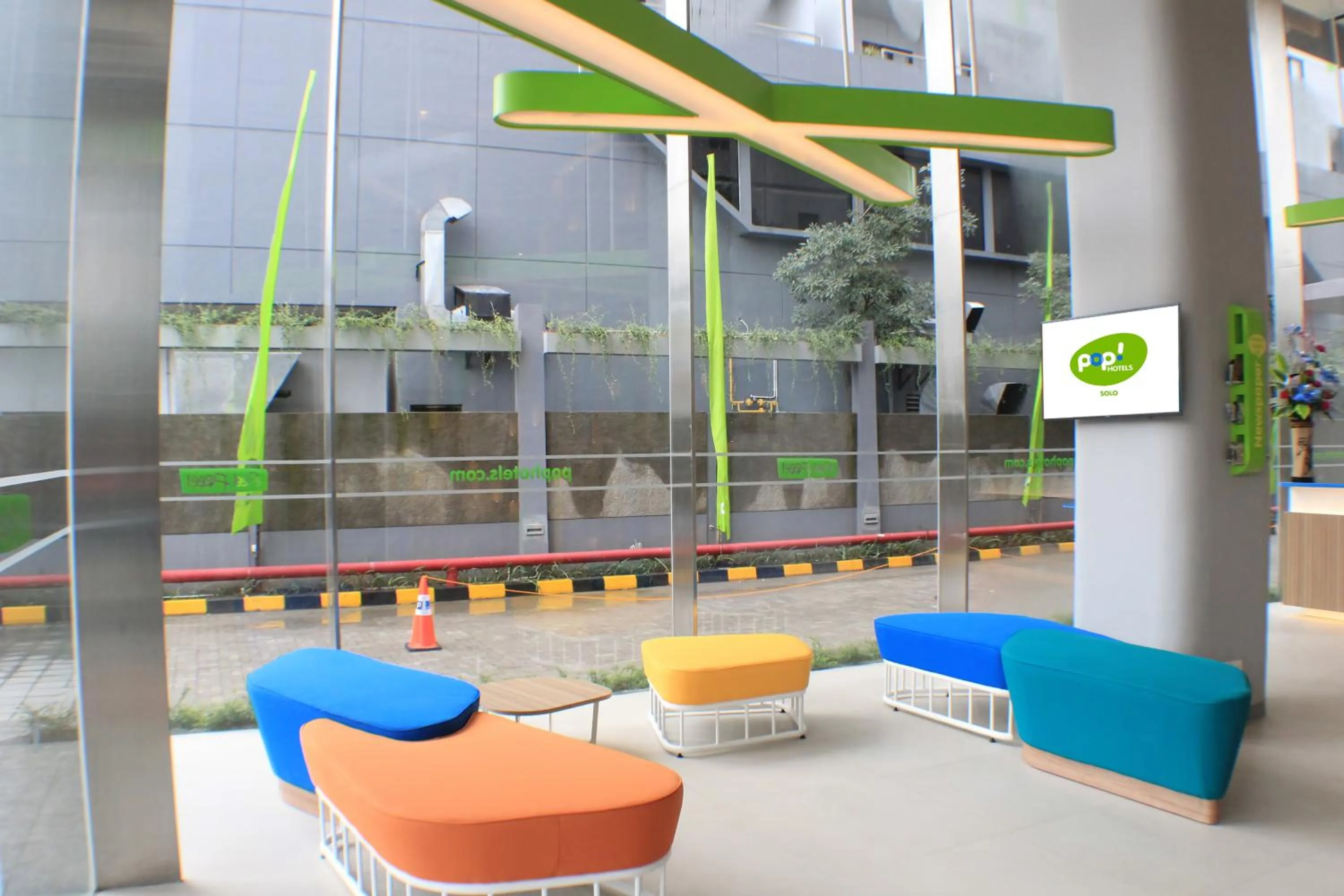 Lobby or reception in POP! Hotel Solo