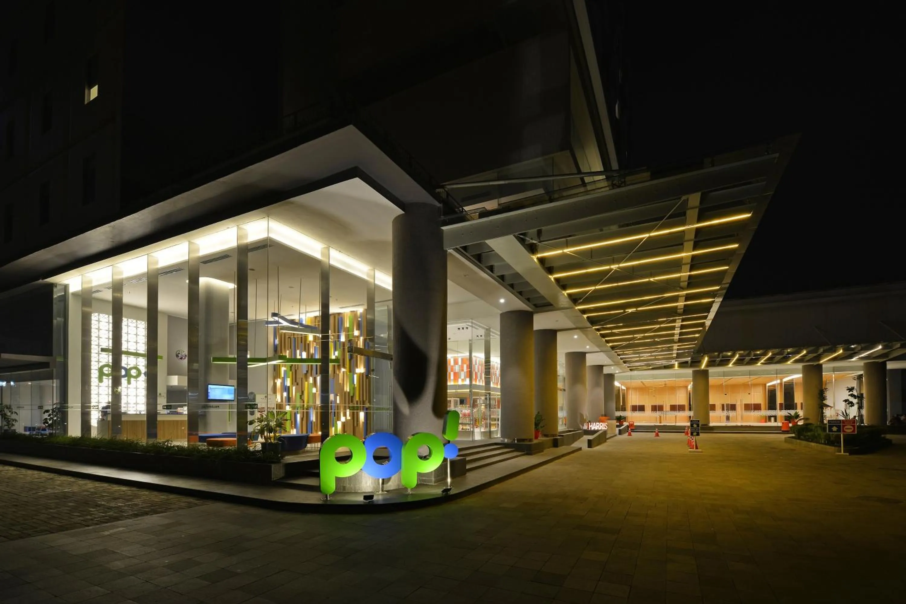 Property logo or sign in POP! Hotel Solo