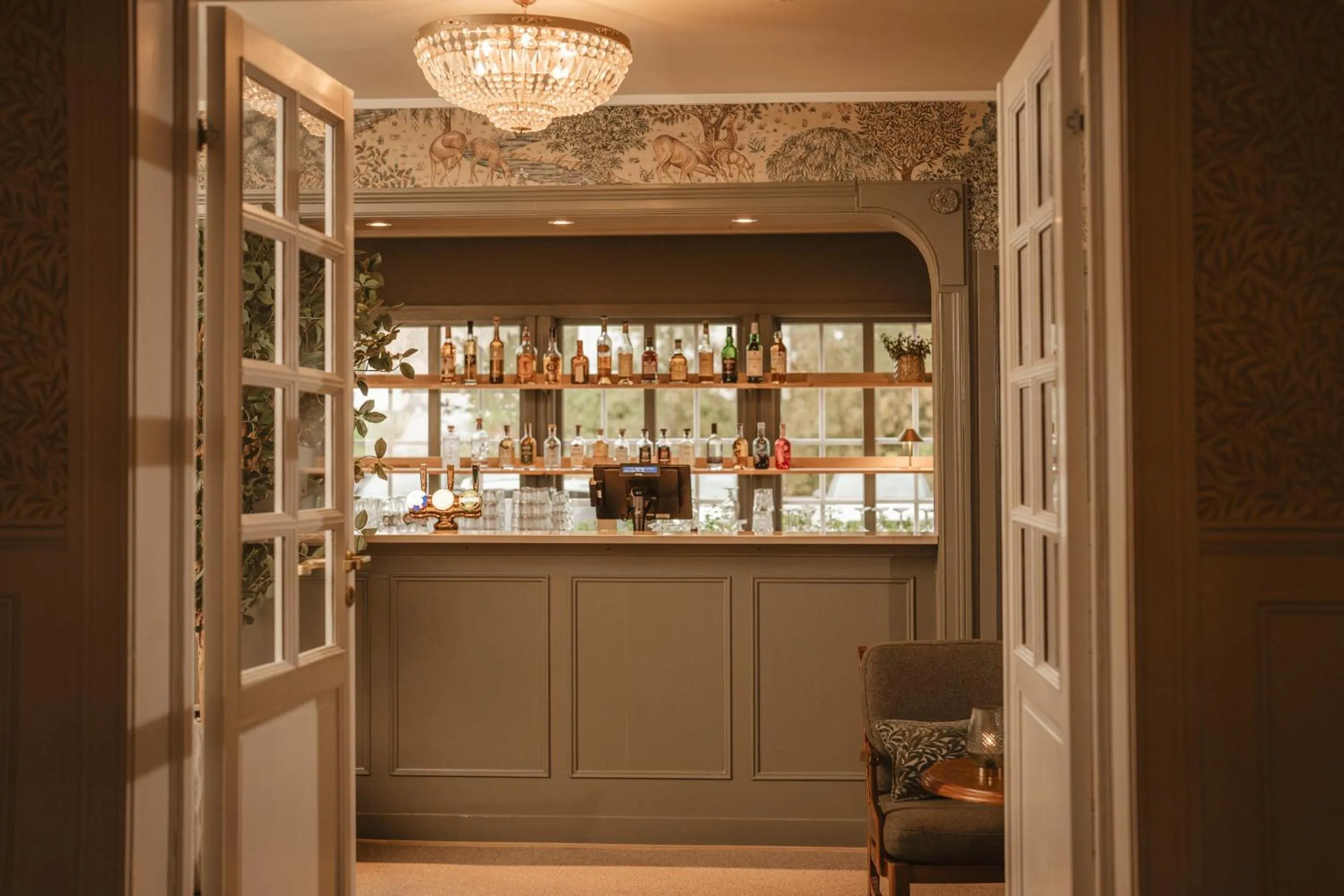 Lounge or bar in Jegtvolden Fjordhotell