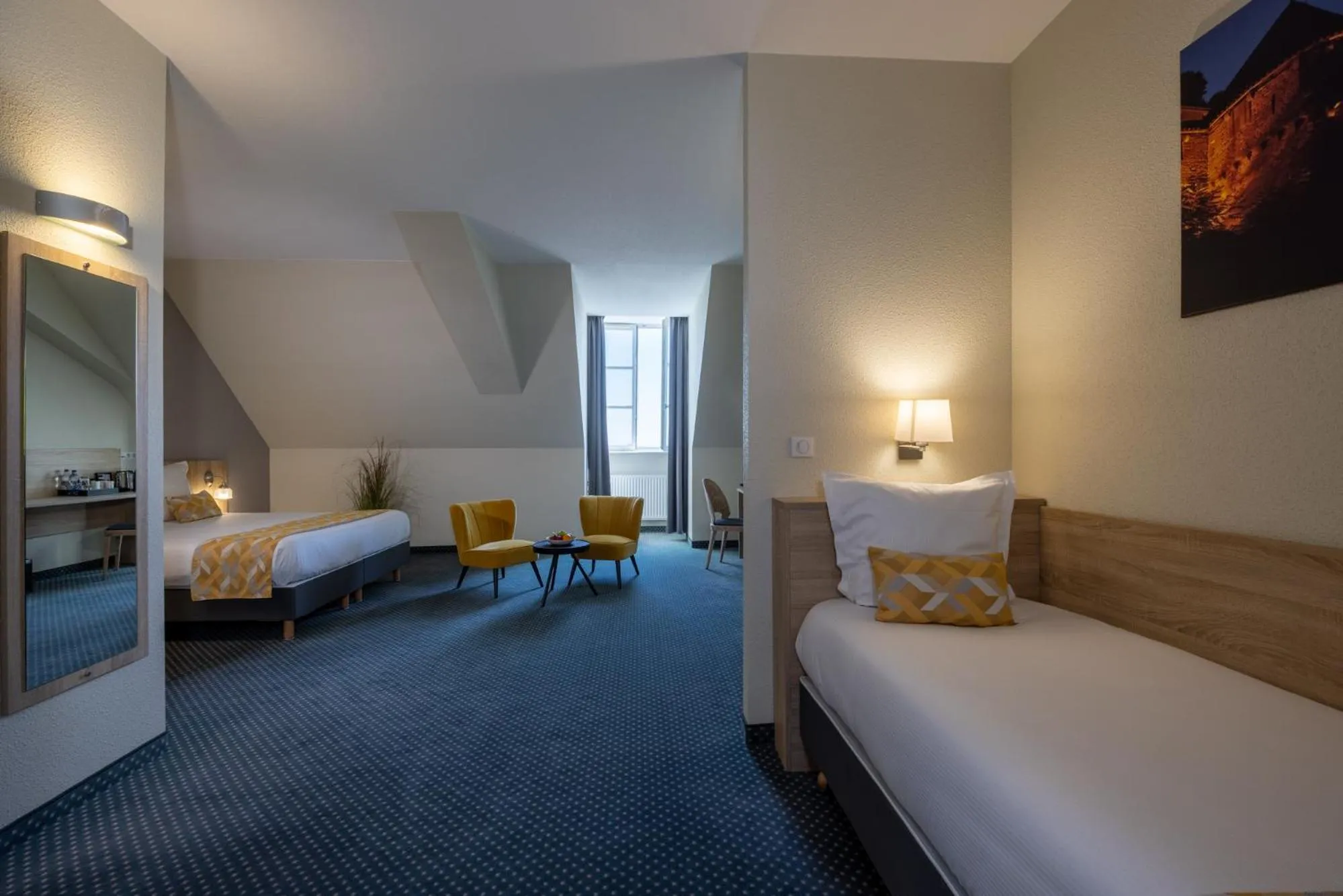 Bedroom, Bed in Hôtel Val-Vignes Colmar Haut-Koenigsbourg, The Originals Relais