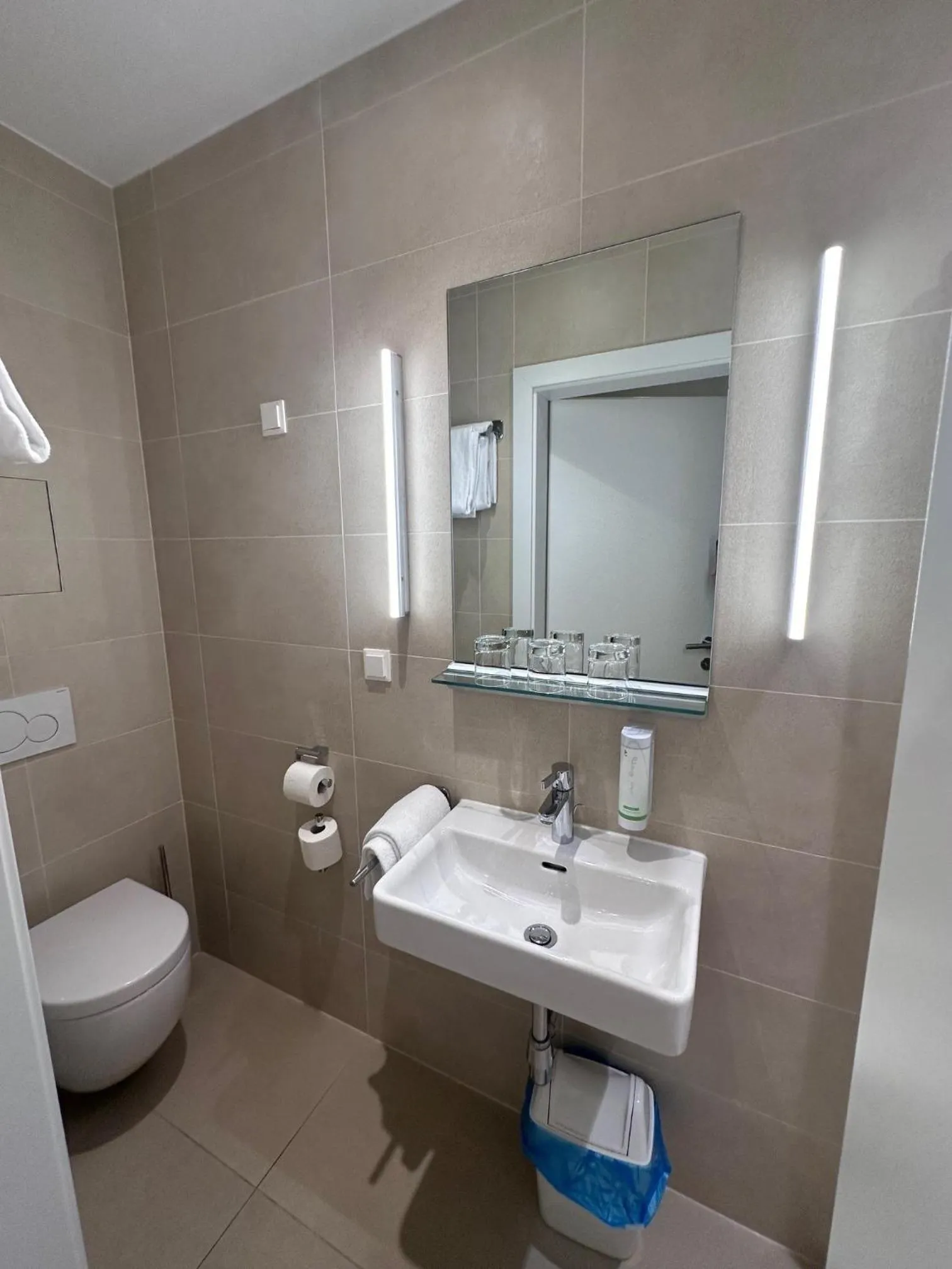 Bathroom in Hotel Caroline