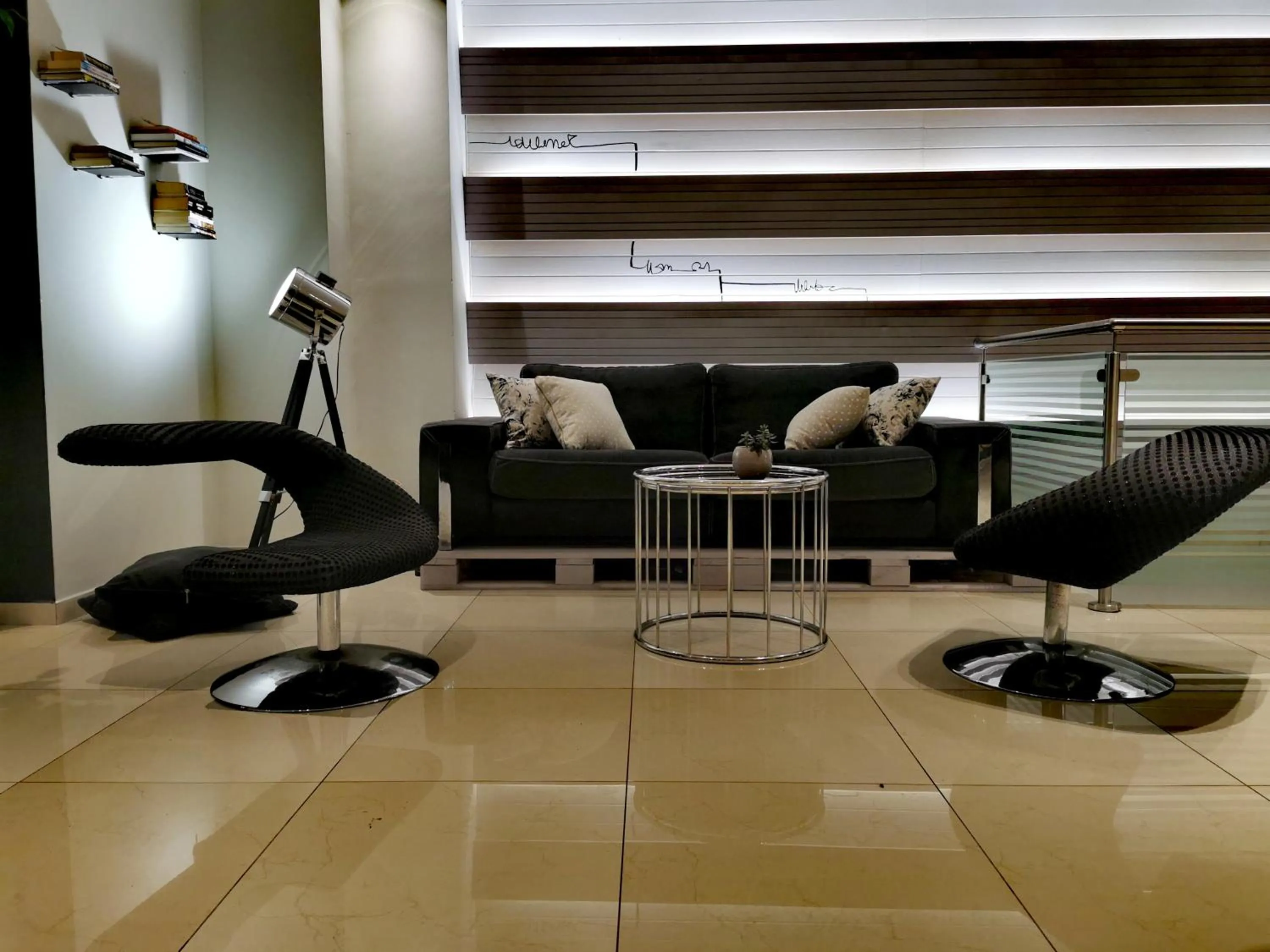 Lobby or reception in Trokadero Boutique Hotel