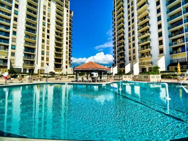 440 West Condos 905S