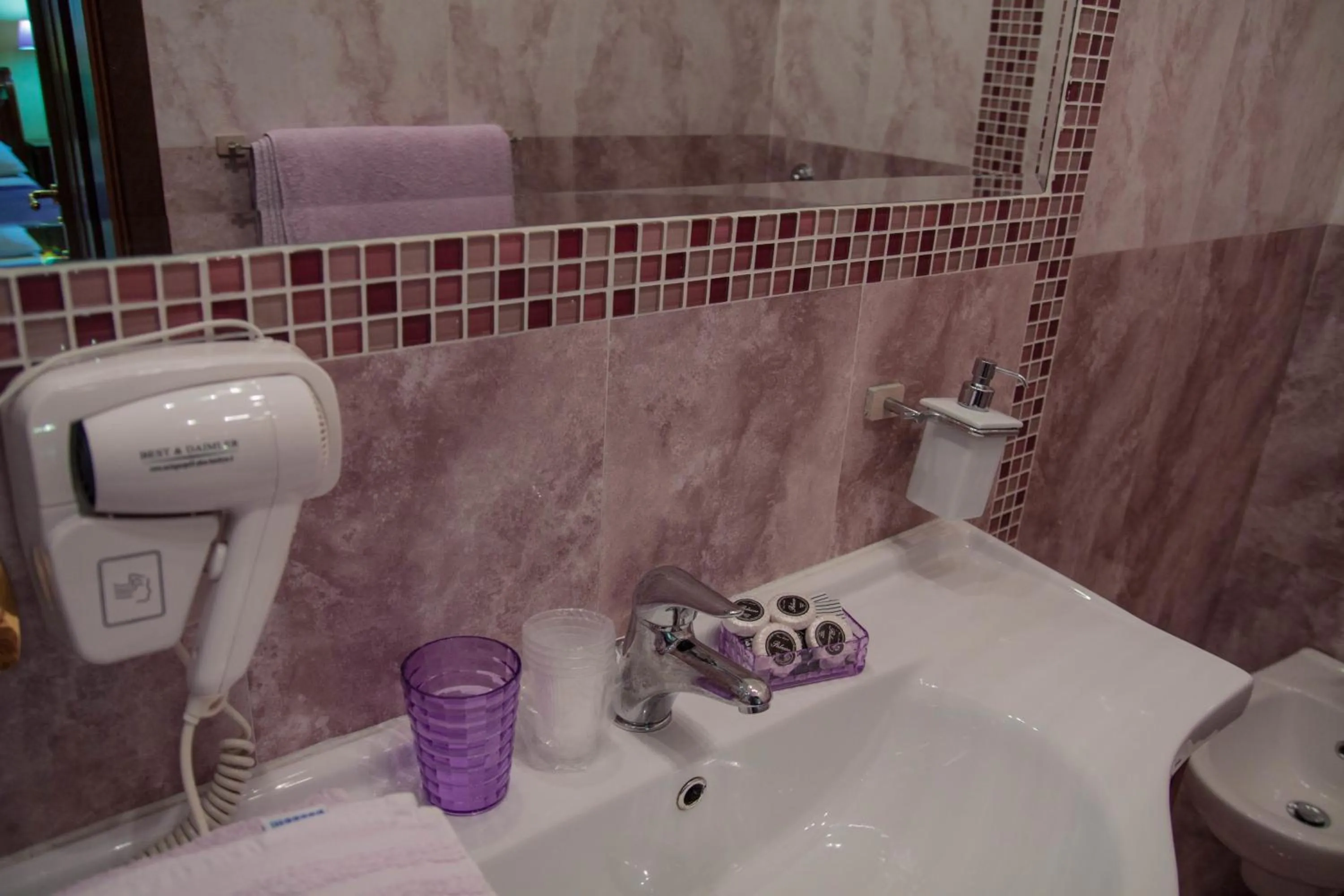 Bathroom in B&B Del Corso