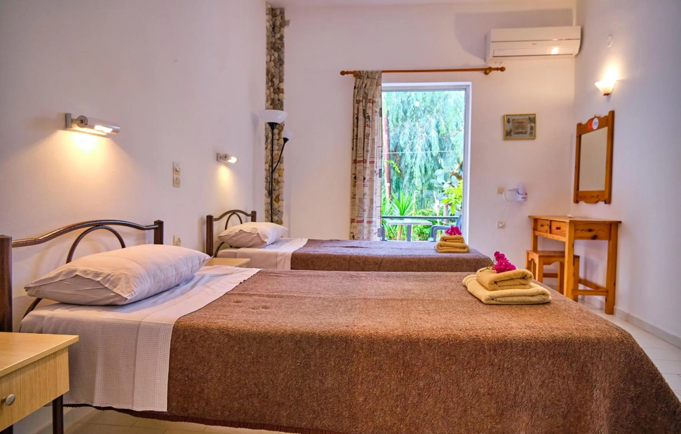 Bed in Maro Apartments Arillas Corfu