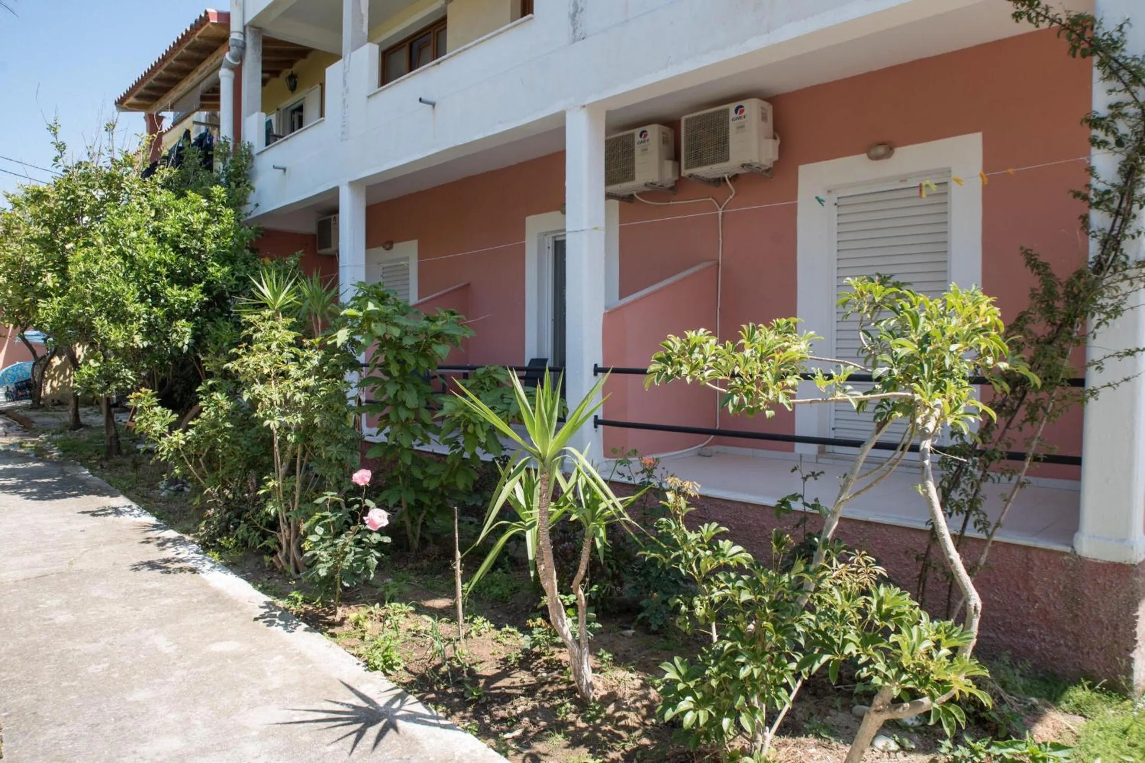 Property building in Maro Apartments Arillas Corfu