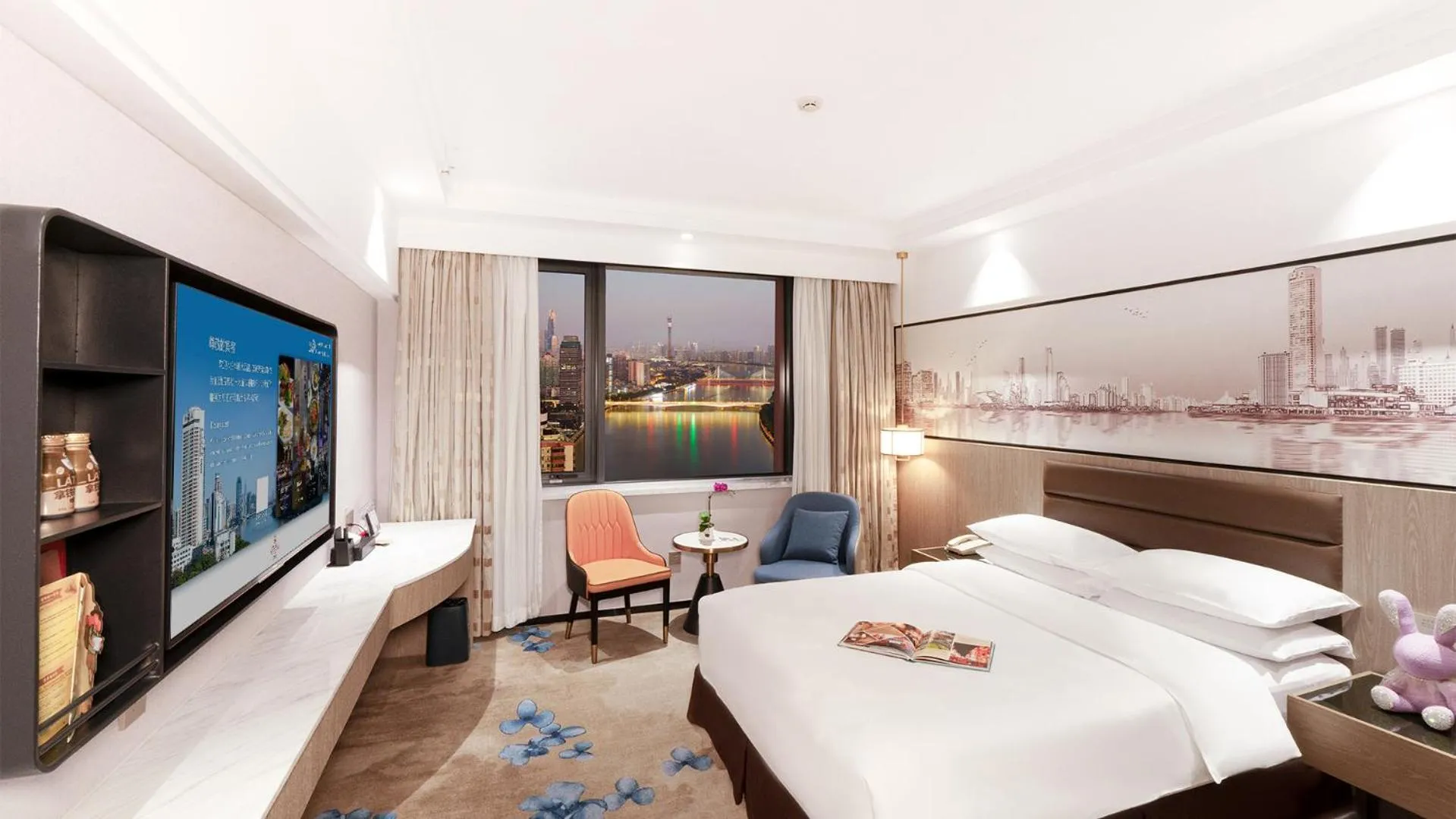 Photo of the whole room, Bed in Hotel Landmark Canton