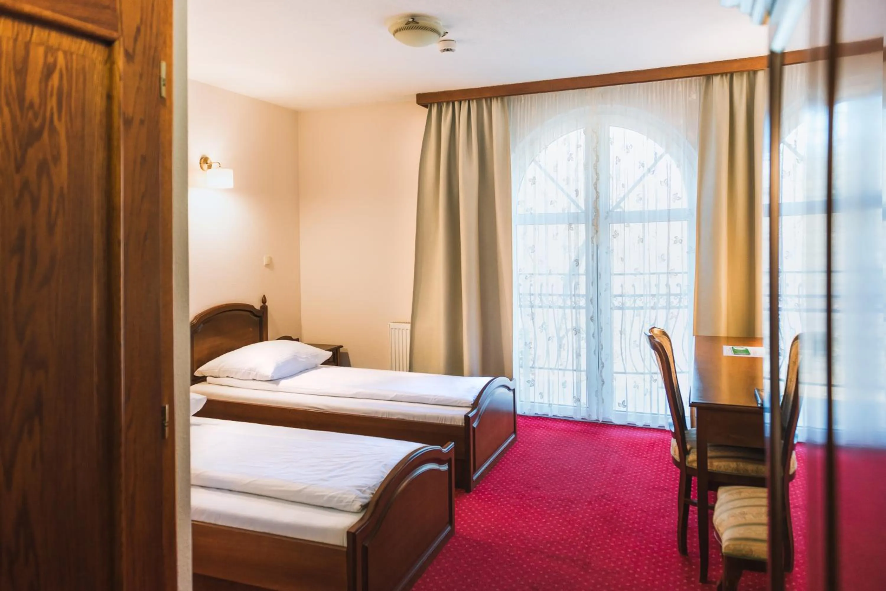 Bed in Dworek Skawiński