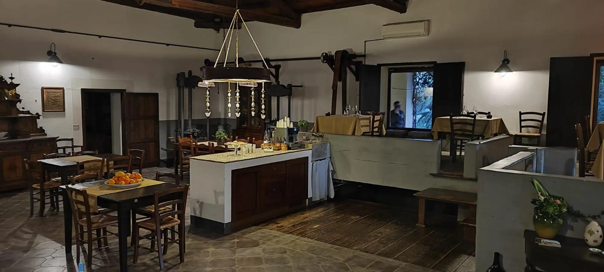 Restaurant/places to eat in Agriturismo Baglio Vecchio