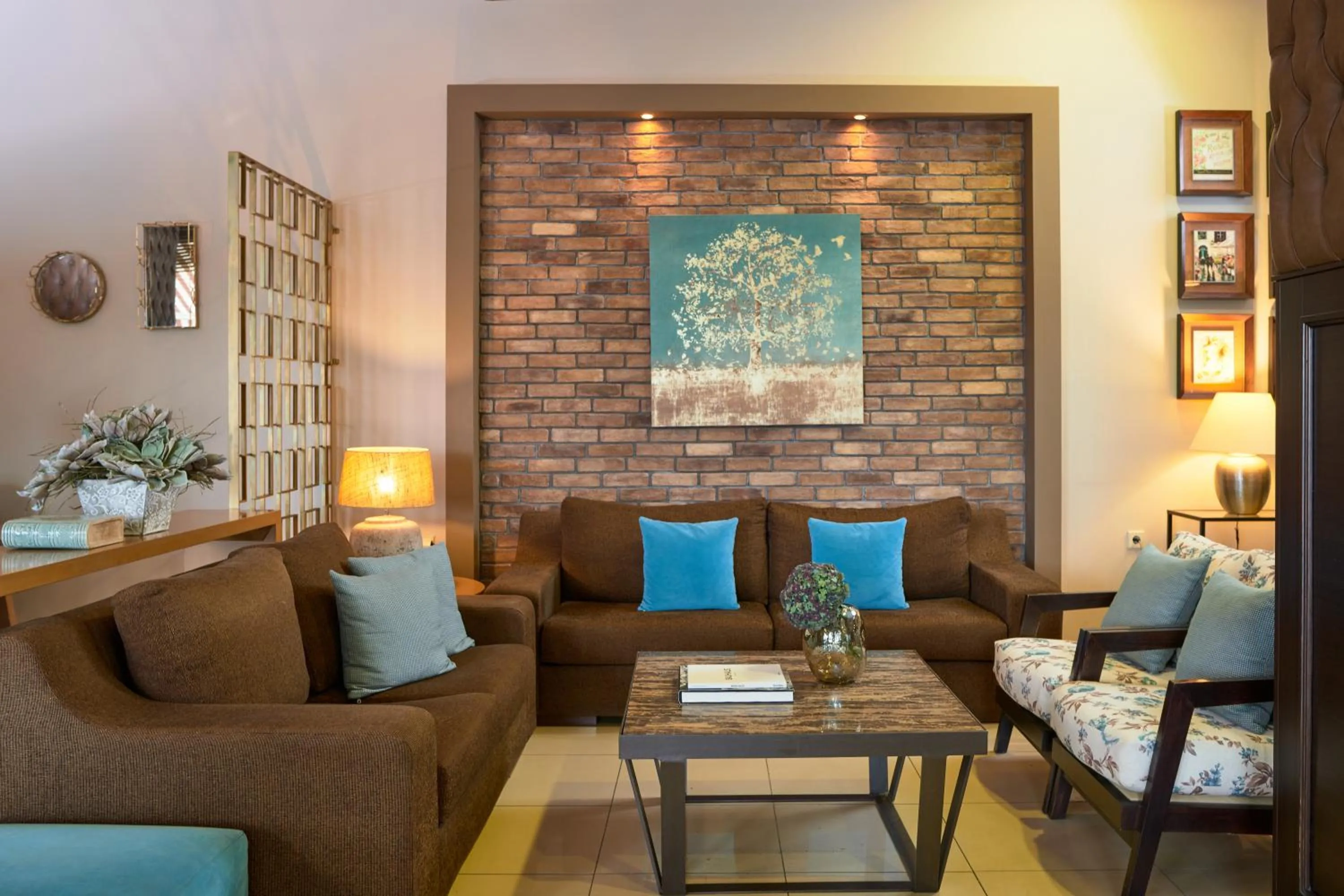 Living room in Maison Hotel