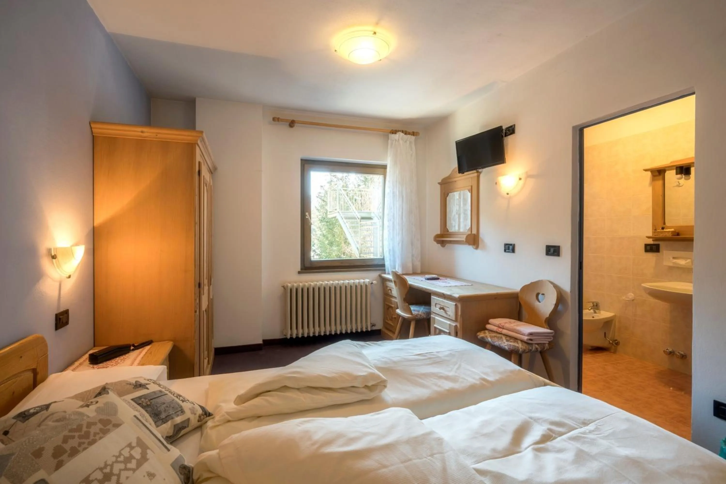 Bedroom, Bed in Hotel Canada