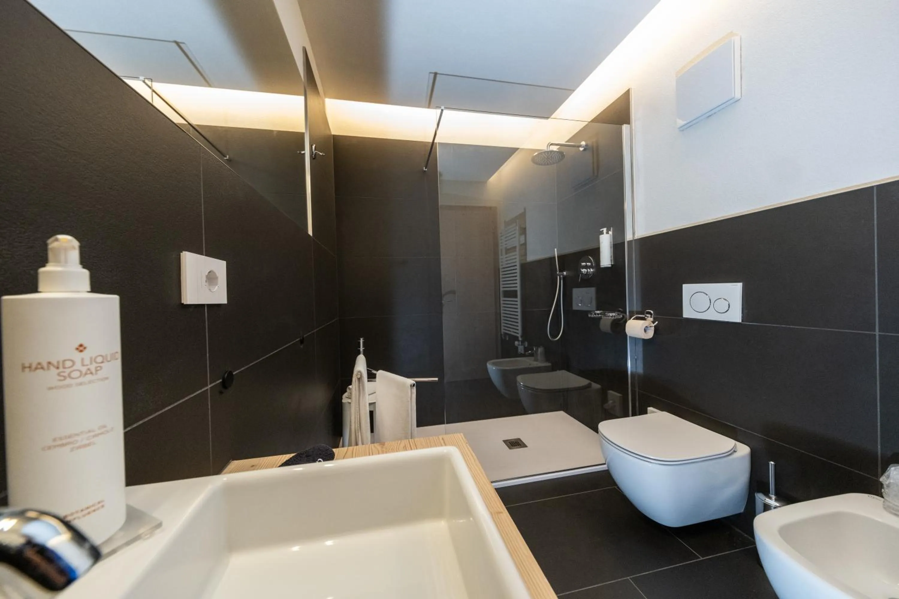 Bathroom in Hotel Canada