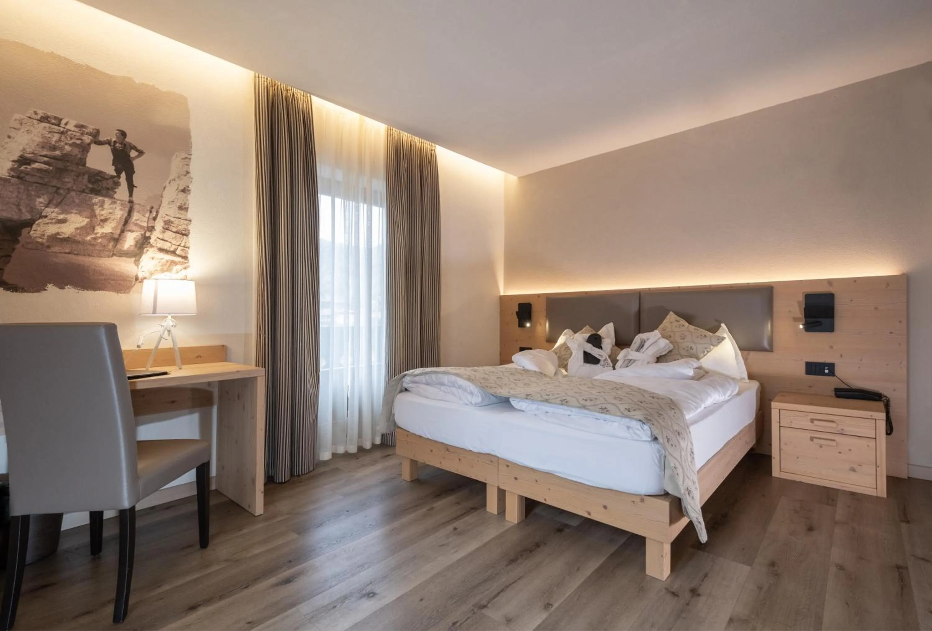 Bedroom, Bed in Hotel Canada