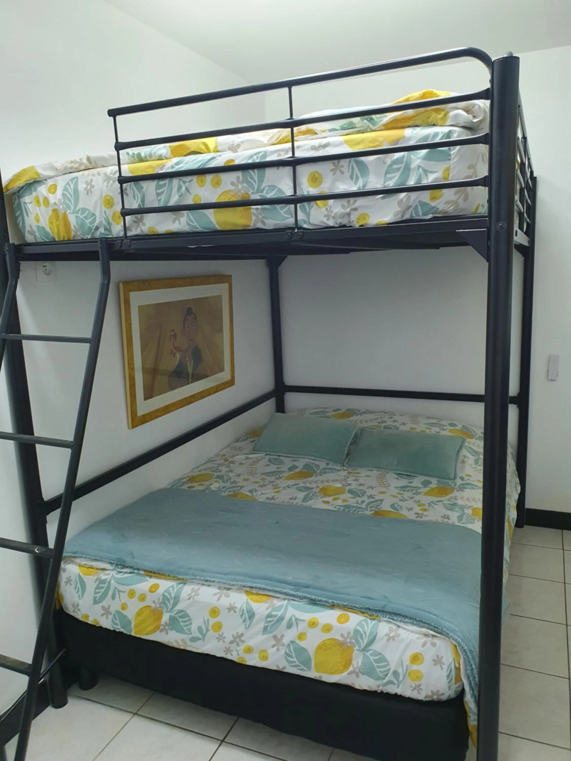 bunk bed, Bed in chez christian&astrid Next to Disneyland Paris