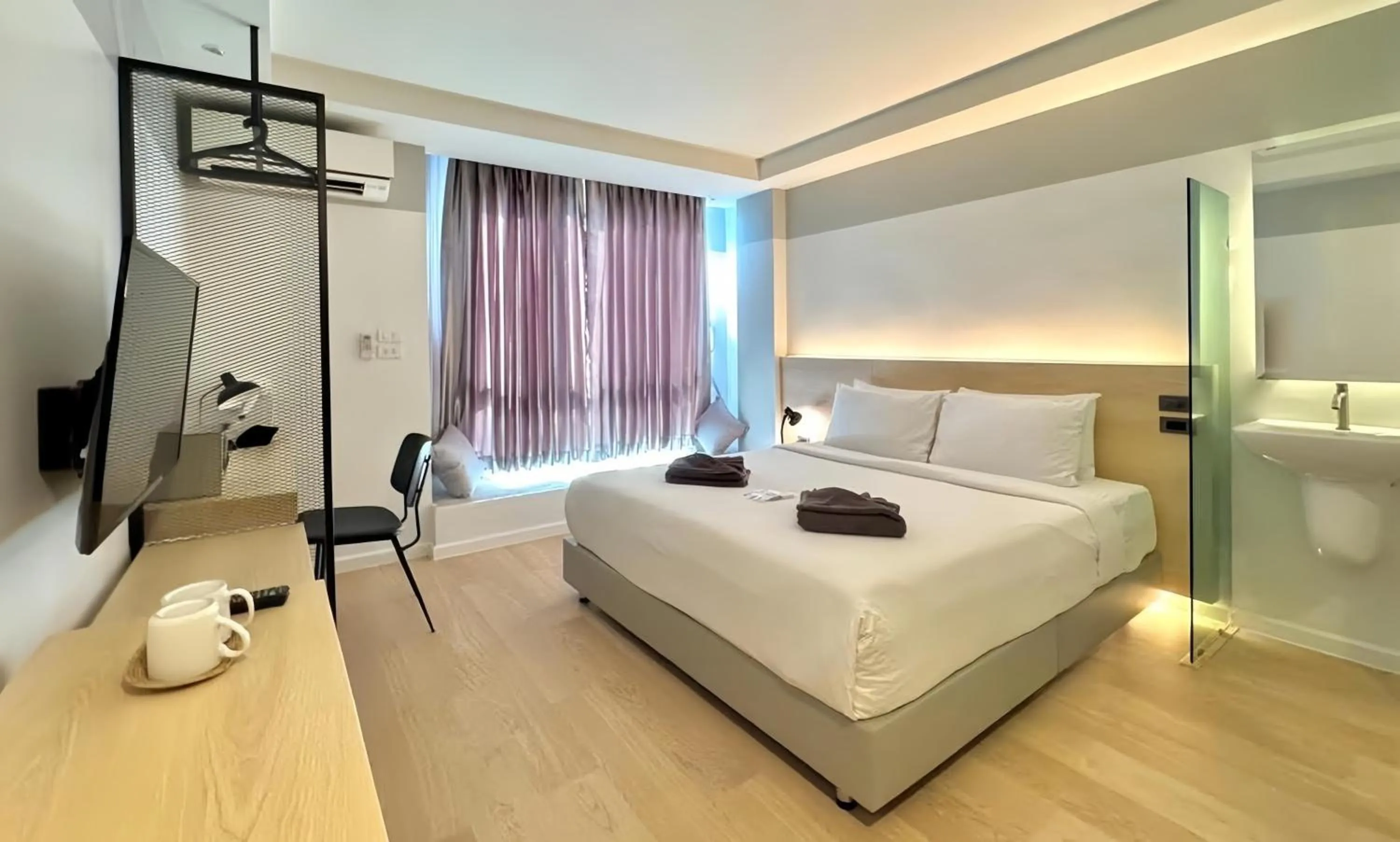 Bed in ISTY Design Hotel