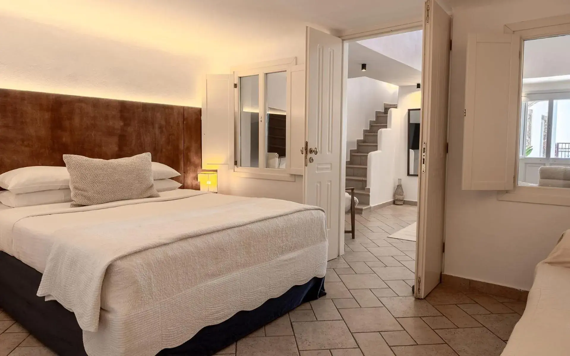 Two Bedroom Maisonette with Caldera View in Mirabo Villas Two Bedroom Maisonette with Caldera View in Mirabo Villas