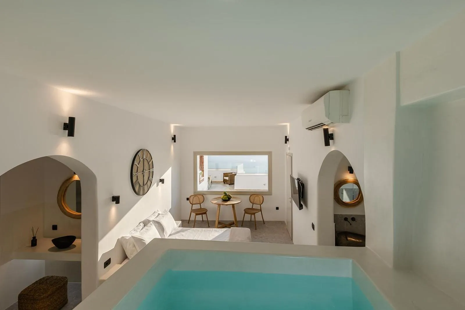 Photo of the whole room in Mirabo Villas