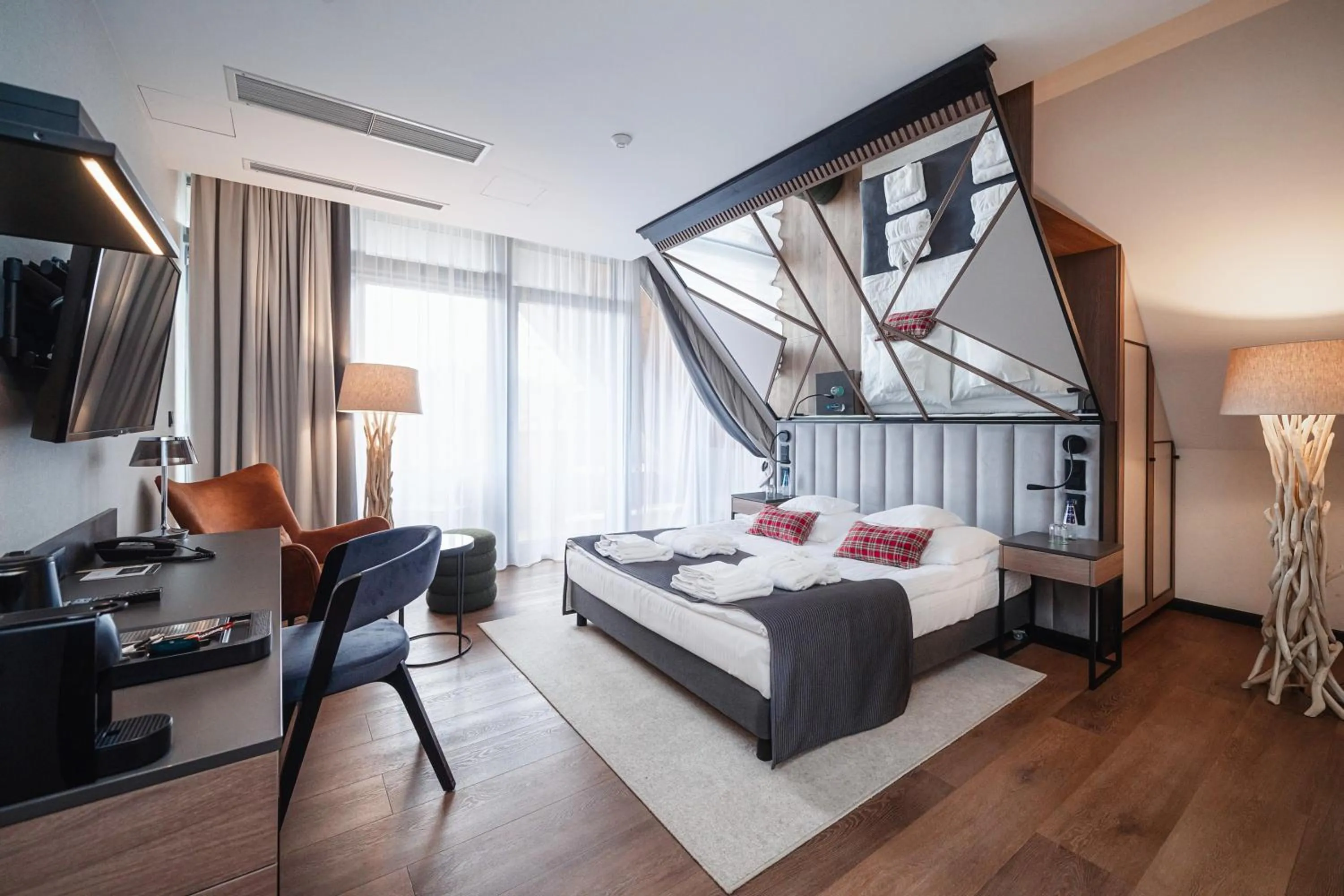 Photo of the whole room, Bed in Rysy Boutique Hotel