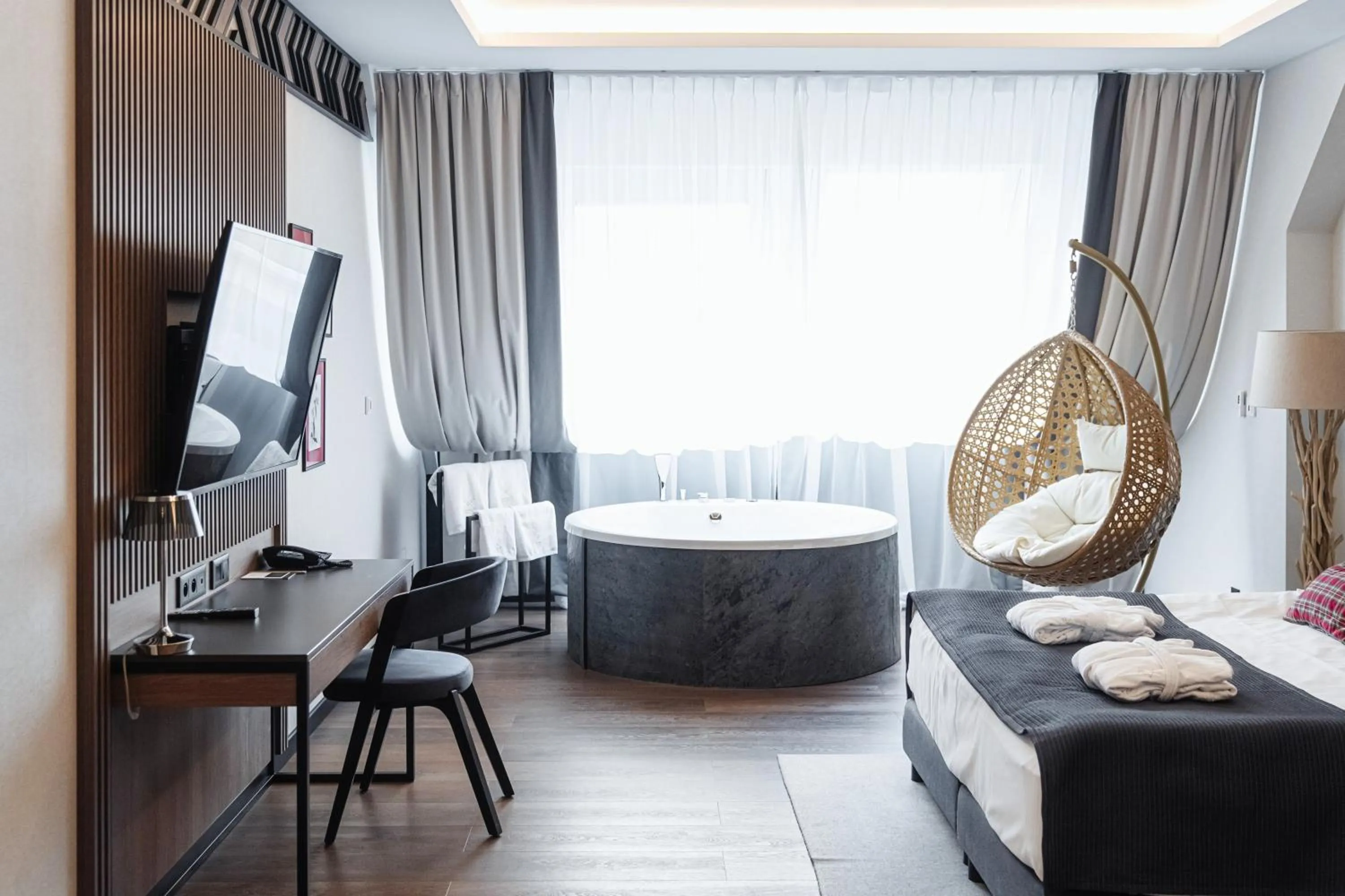 Photo of the whole room, Bed in Rysy Boutique Hotel