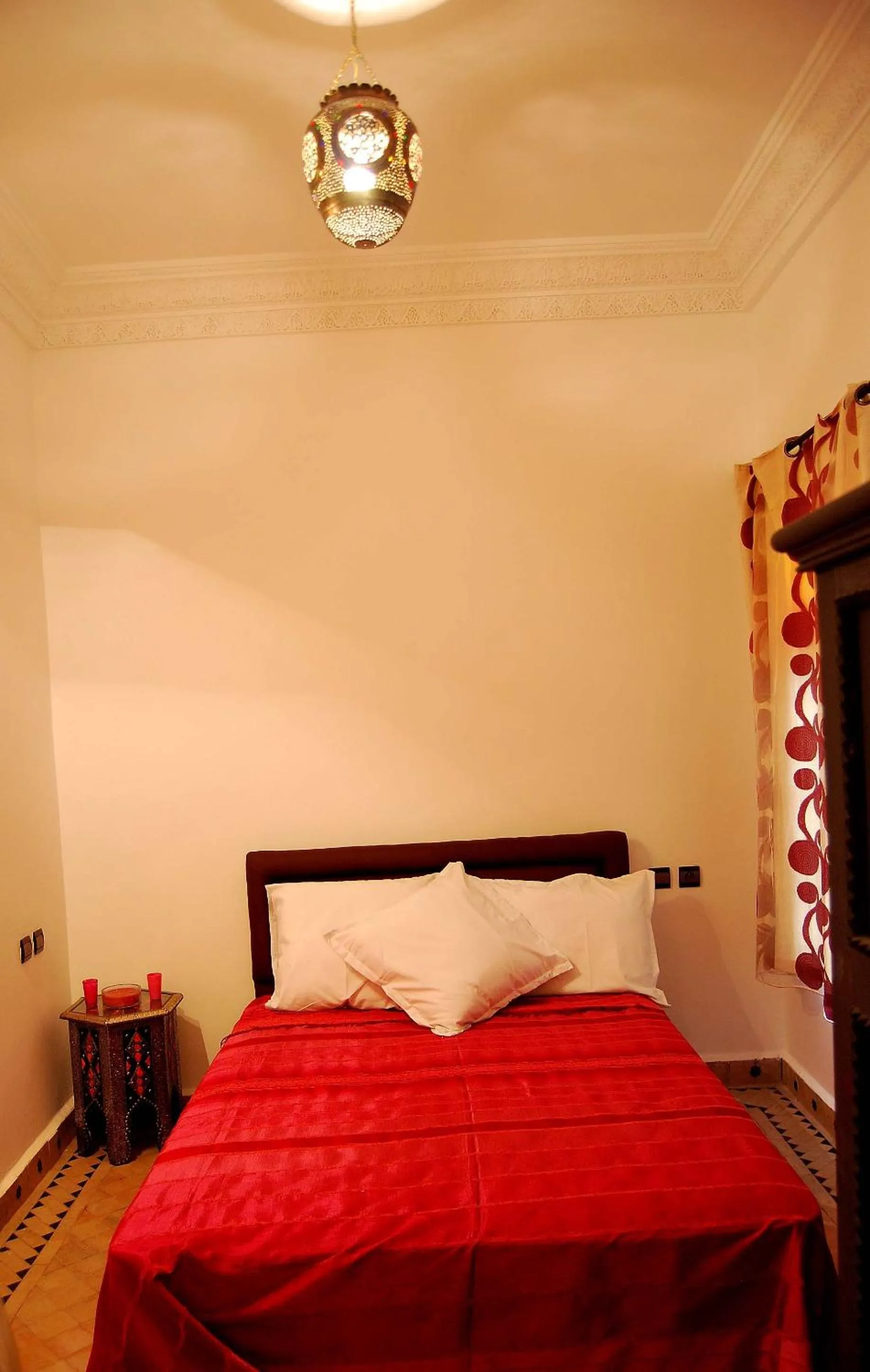 Photo of the whole room, Bed in Hotel Riad XO HANNAH