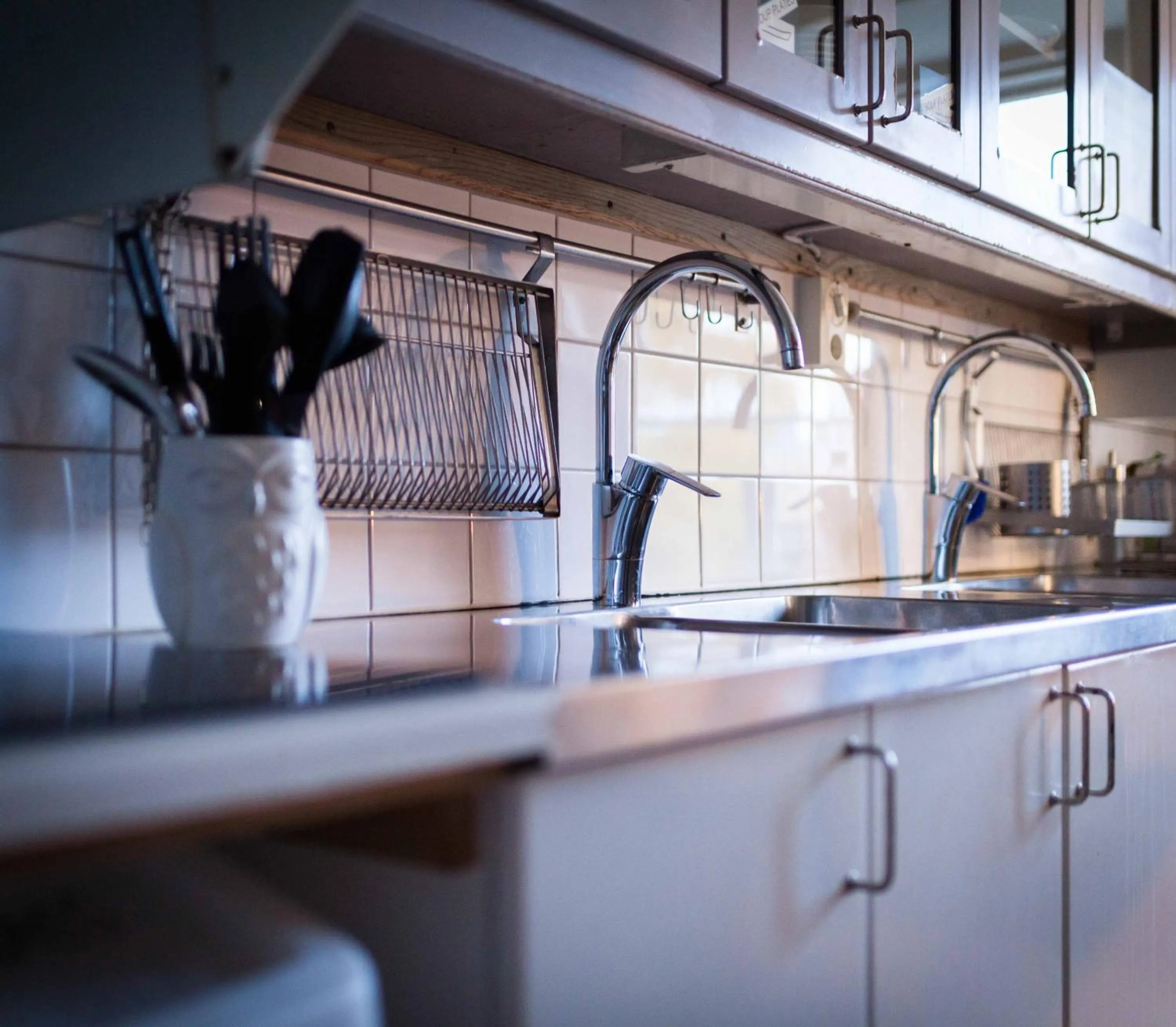 Kitchen or kitchenette in STF Stockholm Skeppsholmen Vandrarhem