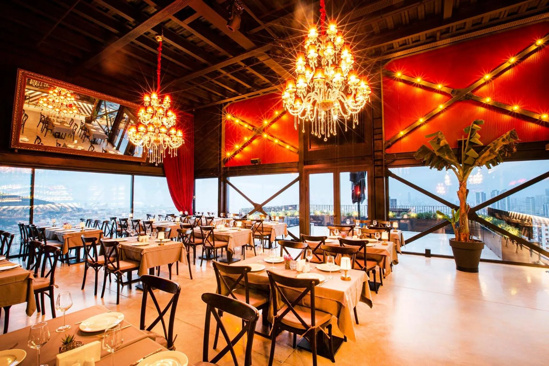 Restaurant/places to eat in Cityloft 161