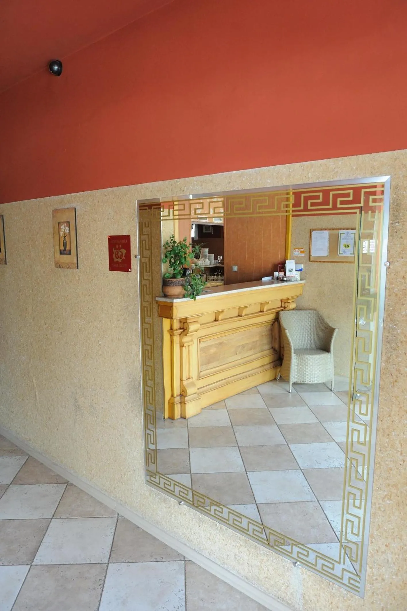 Property building in Hotel Racic Self-Check In