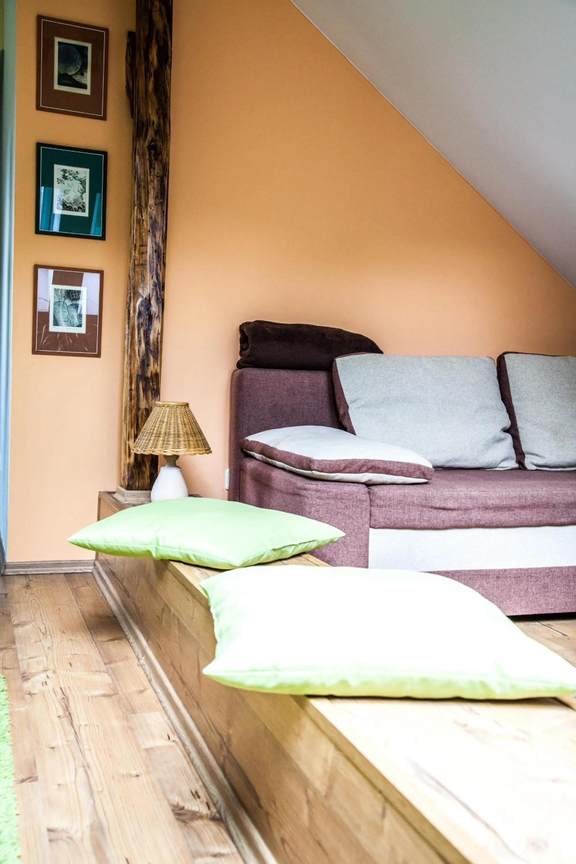 Living room, Bed in Apartmány U Červeného stromu
