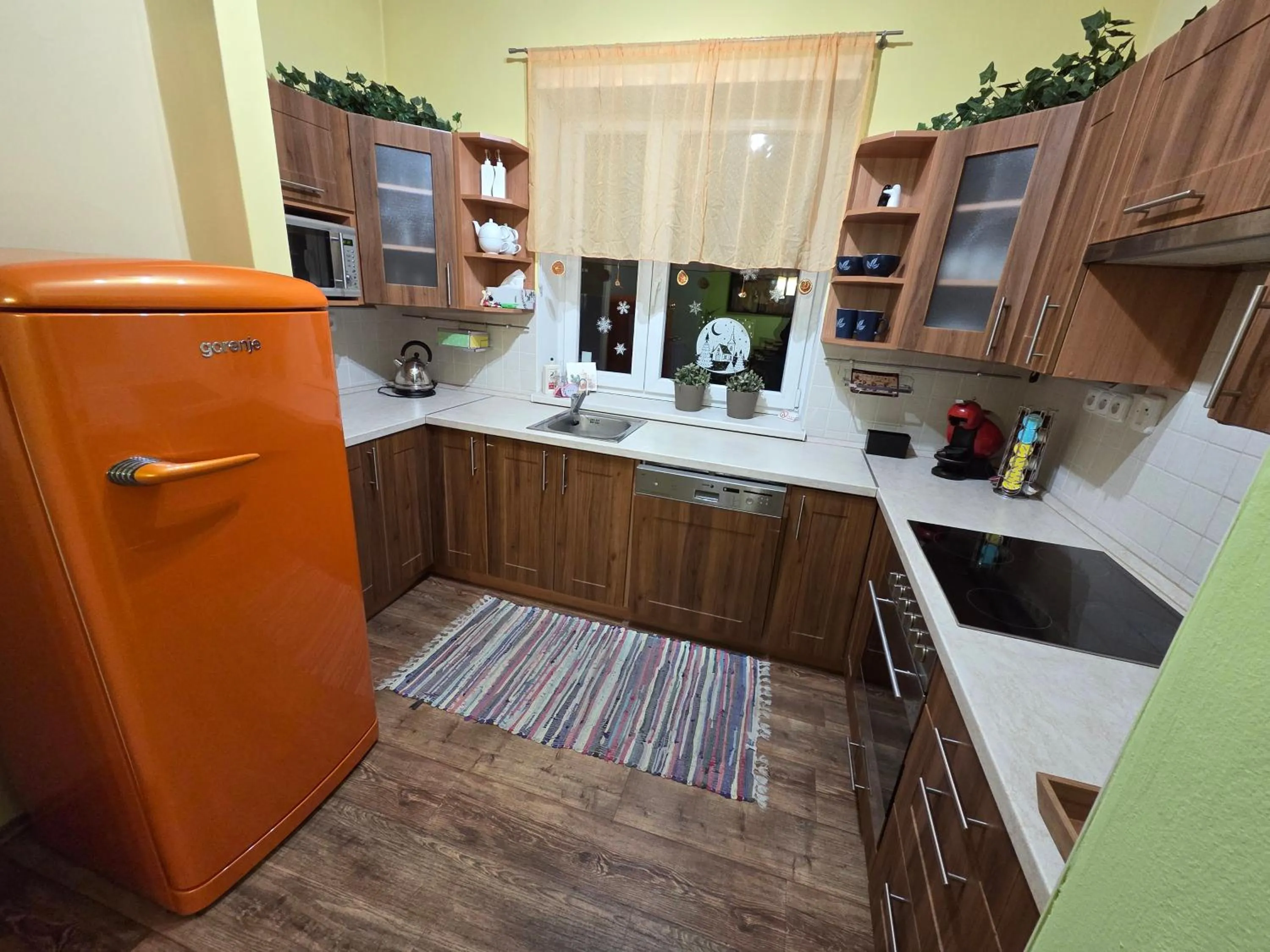 Kitchen or kitchenette in Apartmány U Červeného stromu
