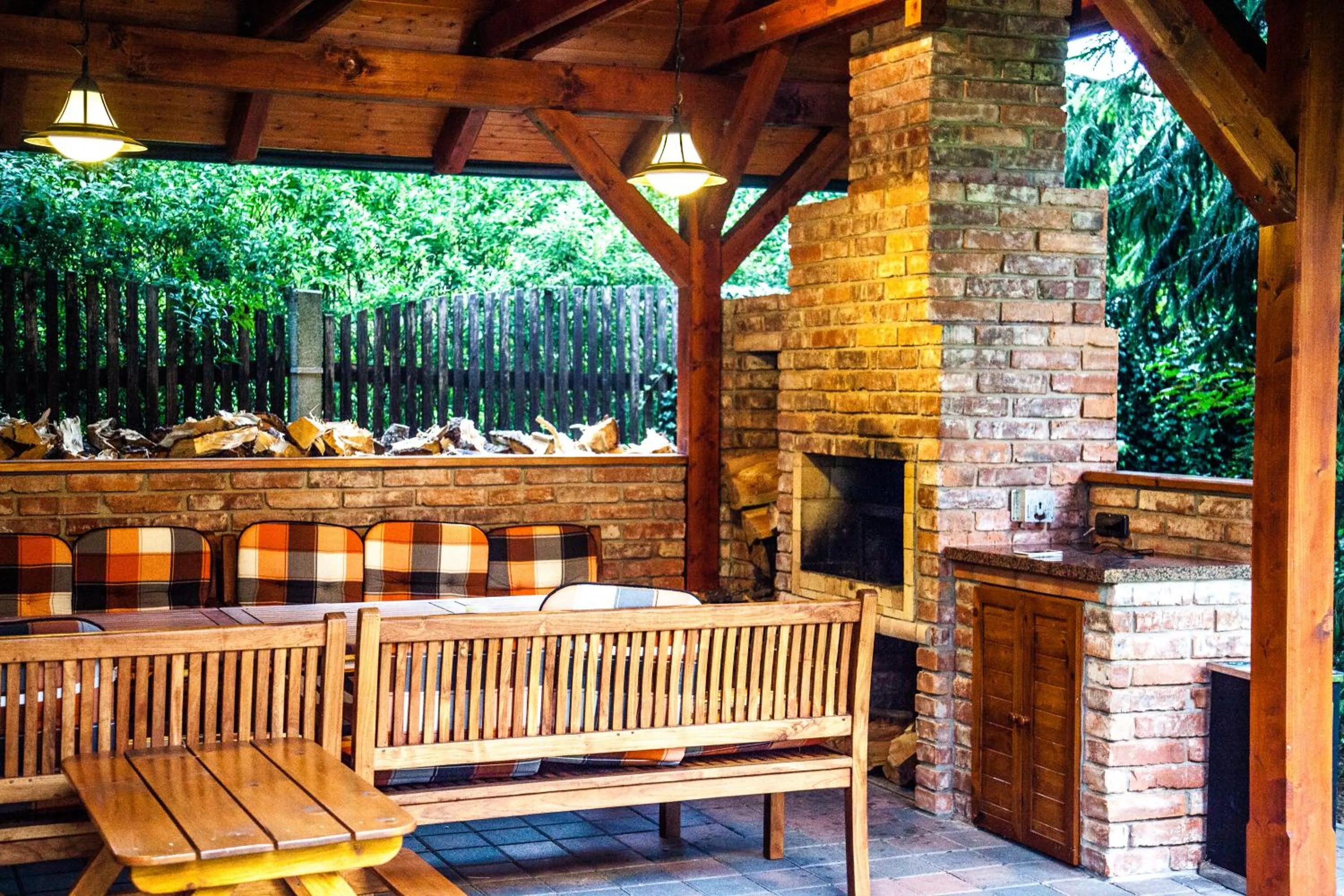 Garden in Apartmány U Červeného stromu