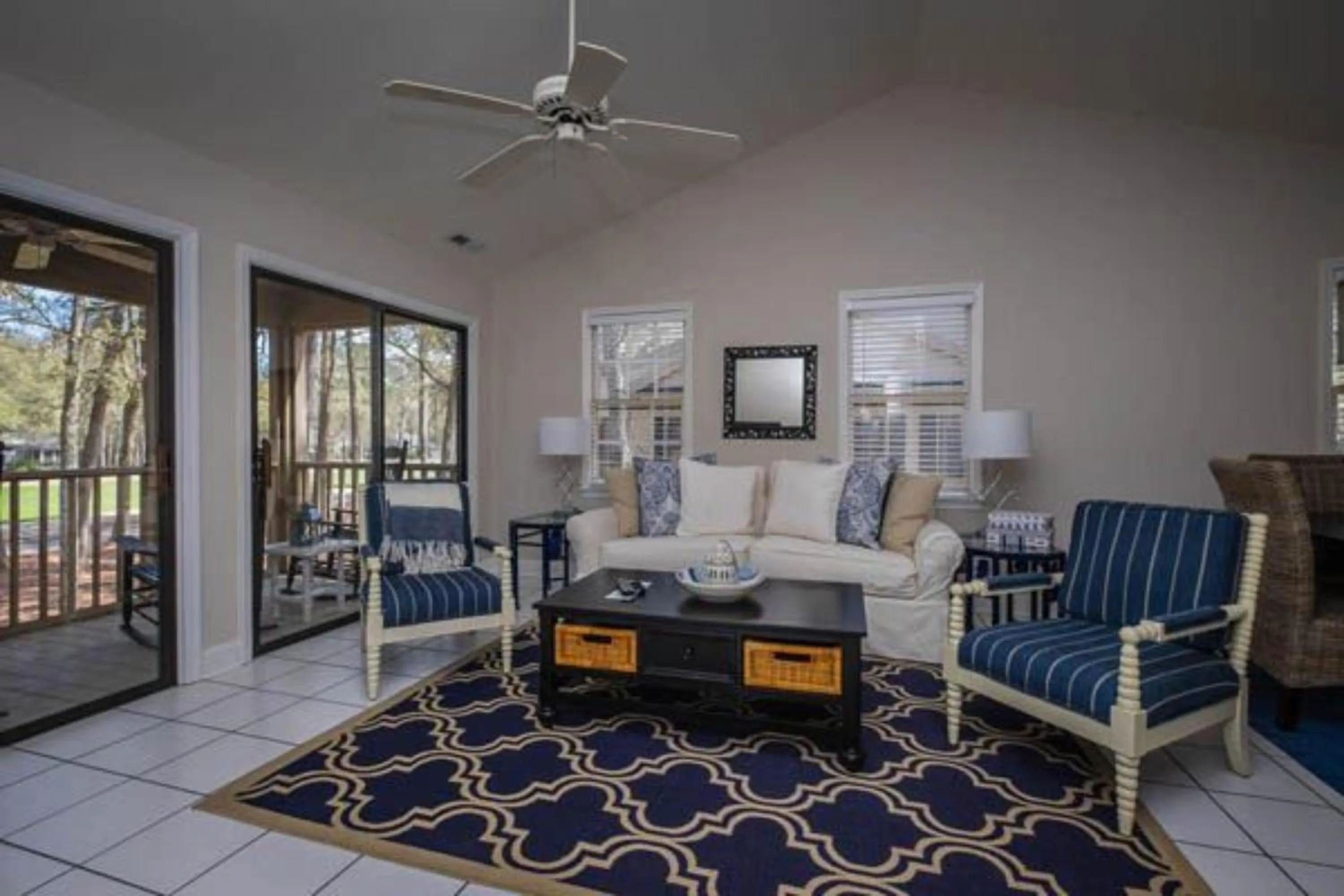 Living room in Litchfield Beach & Golf Resort