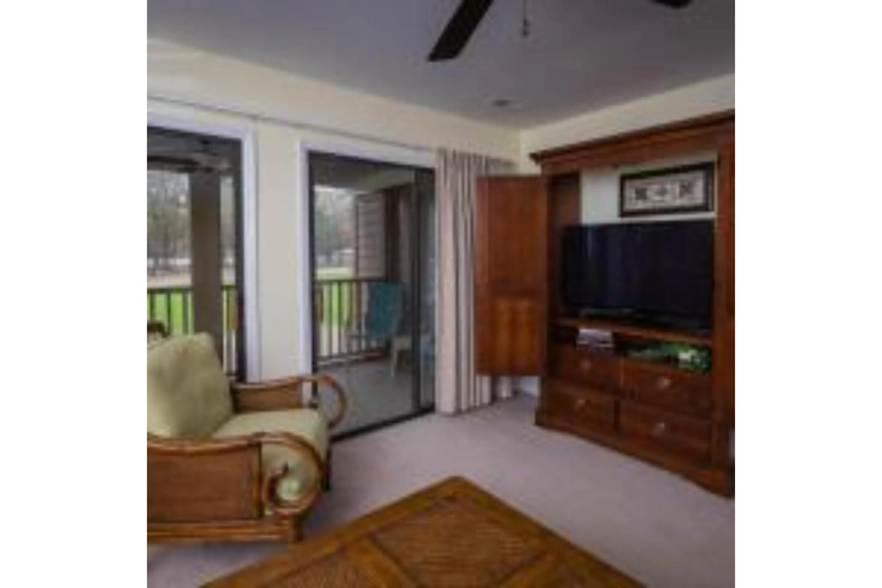 Living room in Litchfield Beach & Golf Resort
