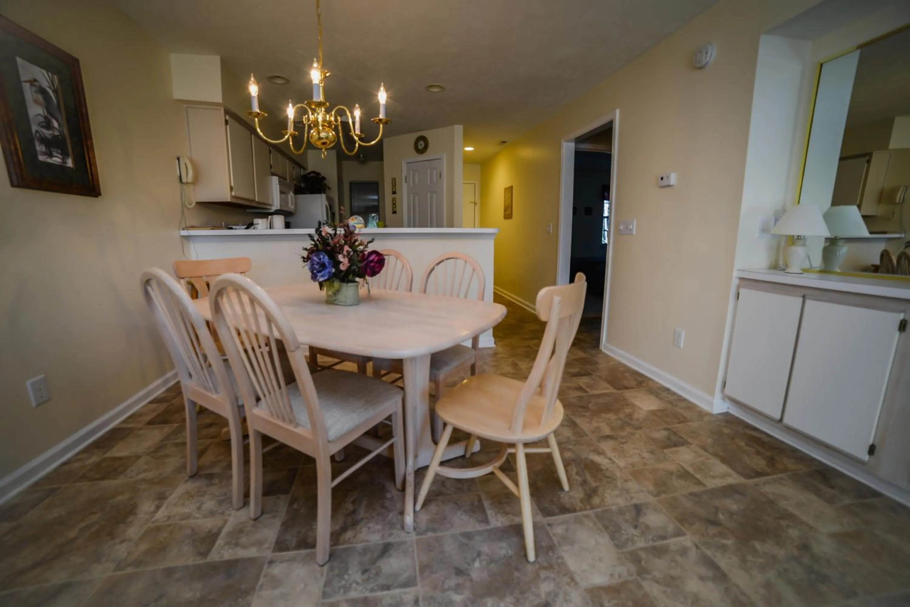 Dining area in Litchfield Beach & Golf Resort