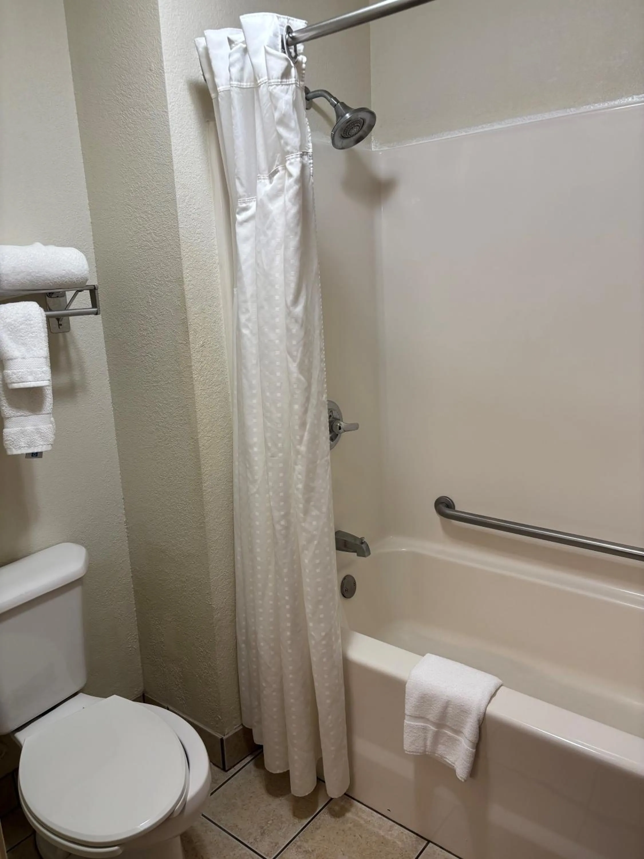 Bathroom in Baymont by Wyndham Kirksville University Area