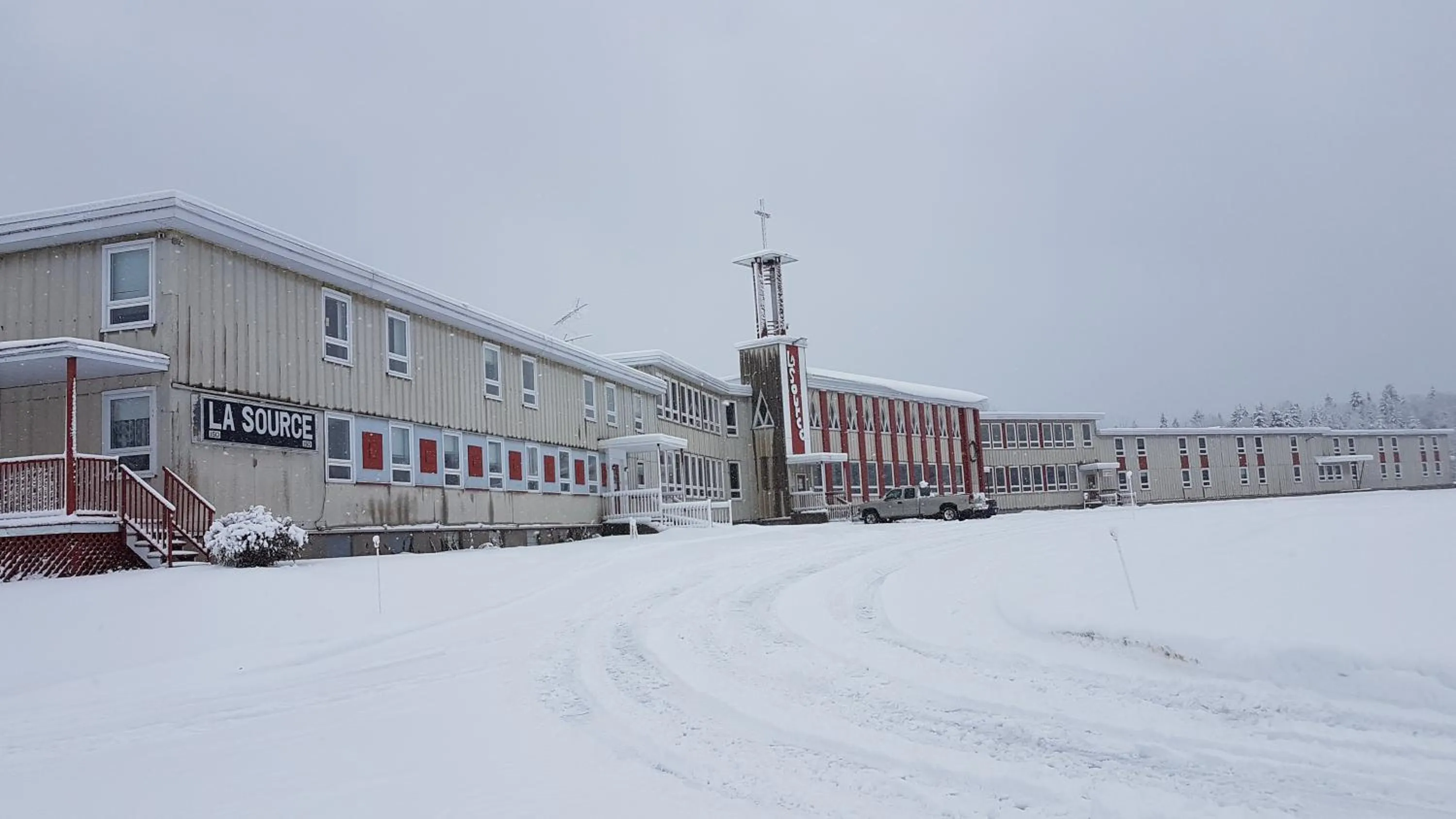 Facade/entrance in Domaine St-Viateur
