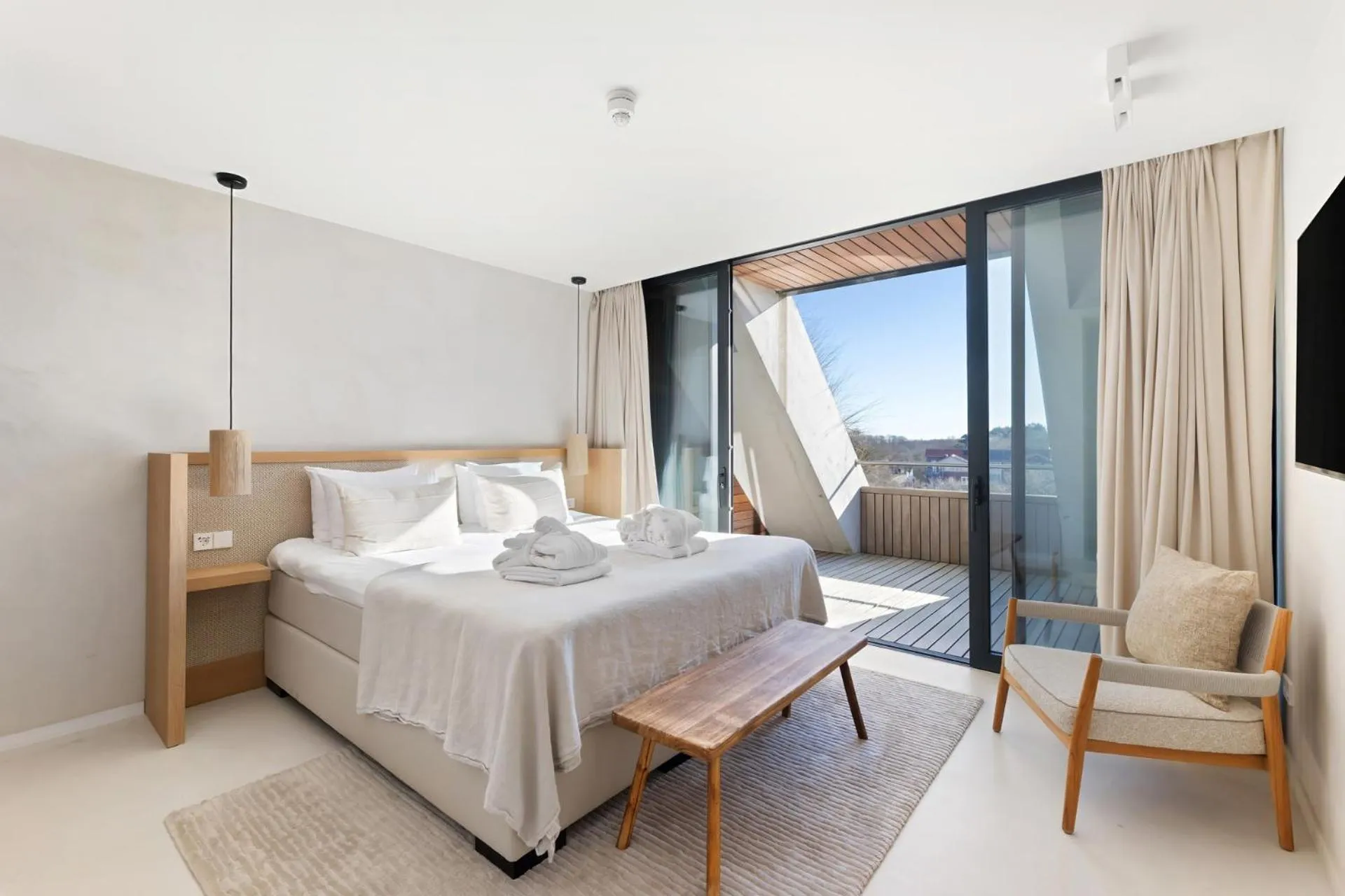 Bedroom, Bed in Duinhotel Tien Torens