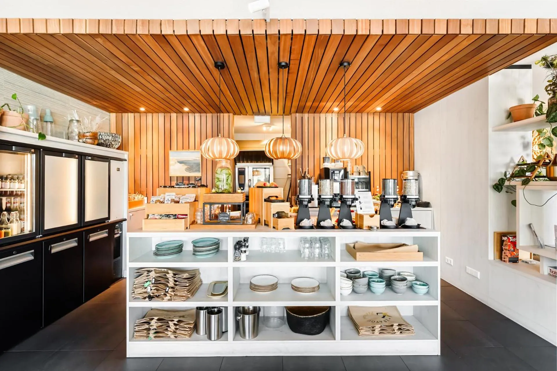 Breakfast in Duinhotel Tien Torens