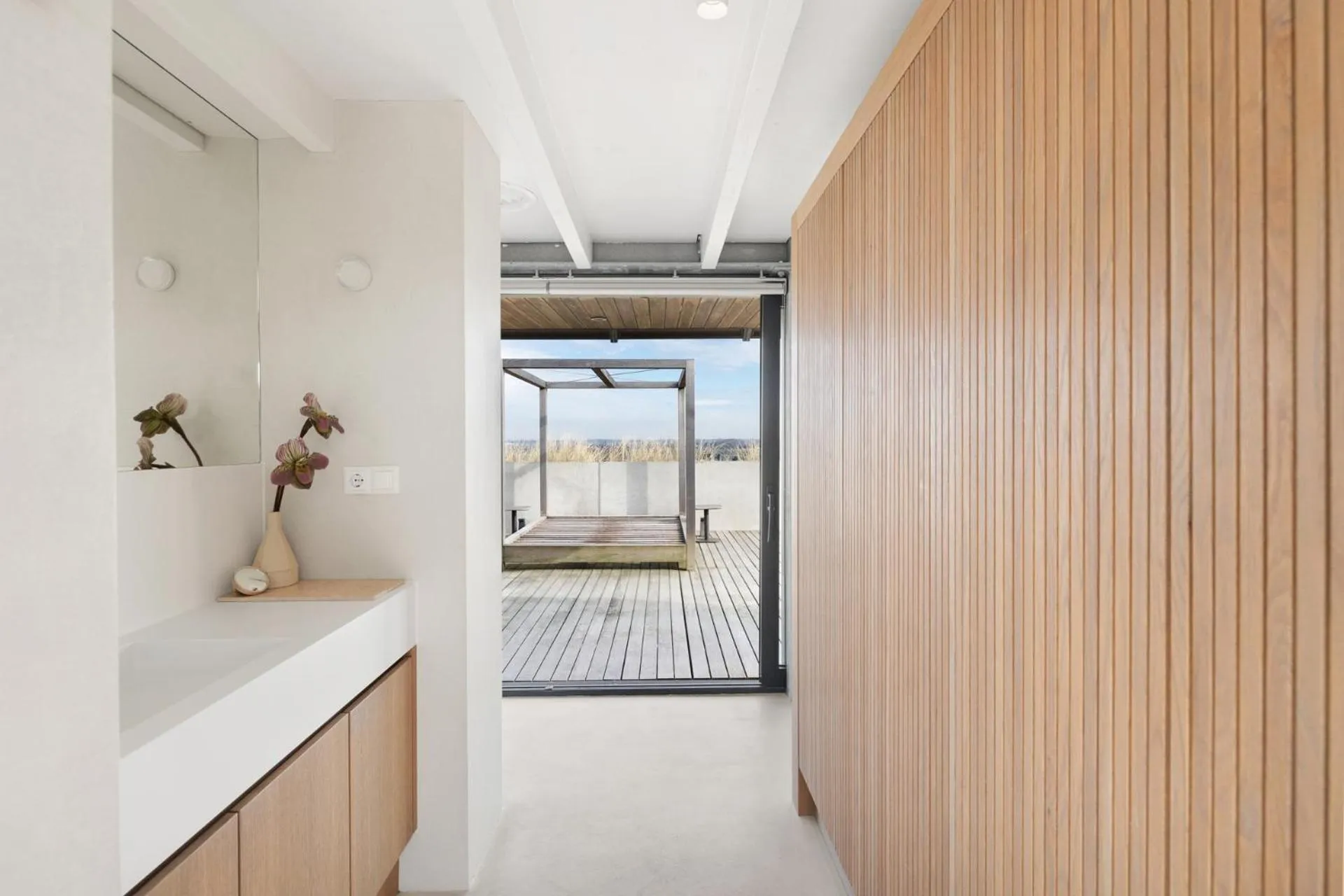 Bathroom in Duinhotel Tien Torens