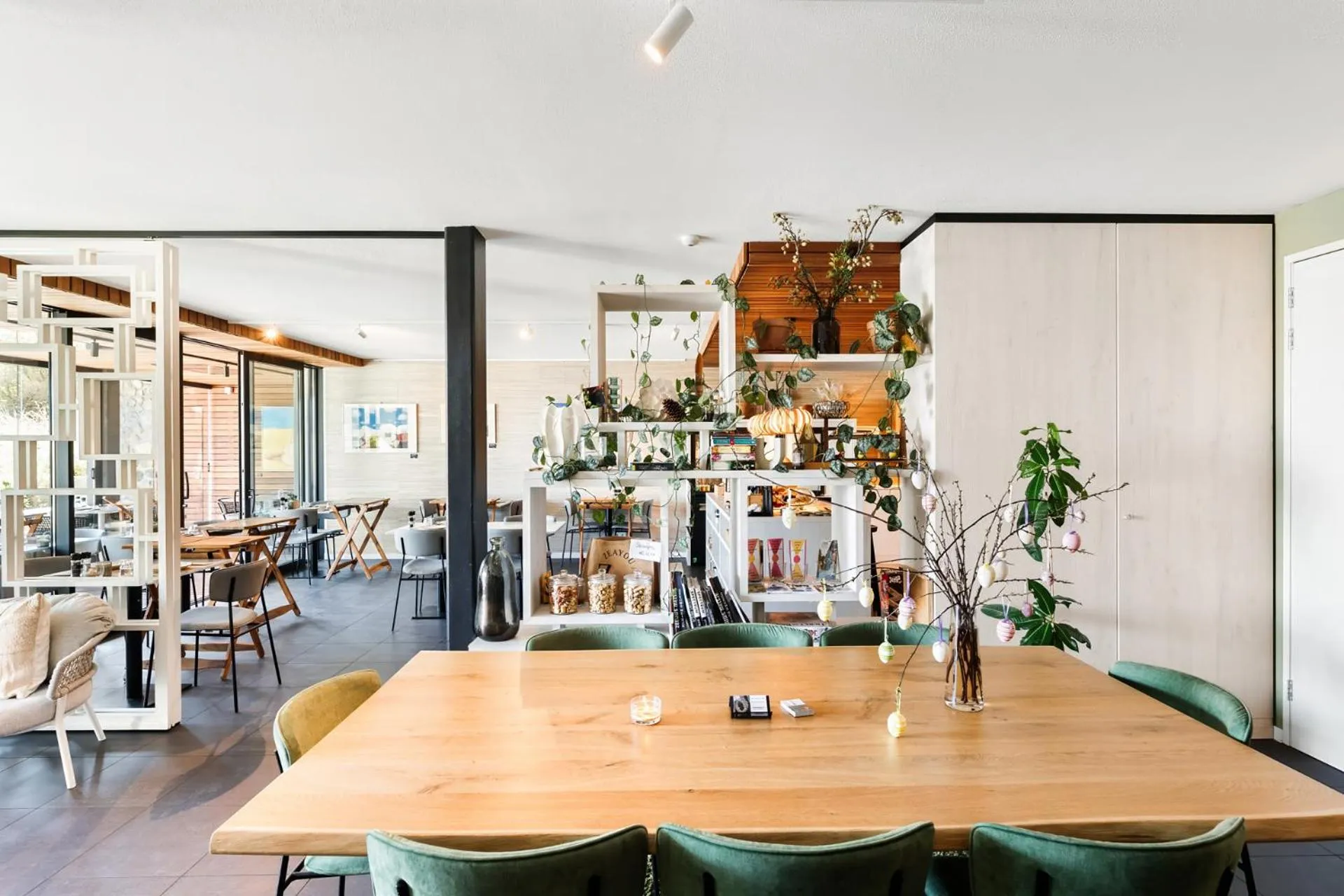 Lobby or reception in Duinhotel Tien Torens