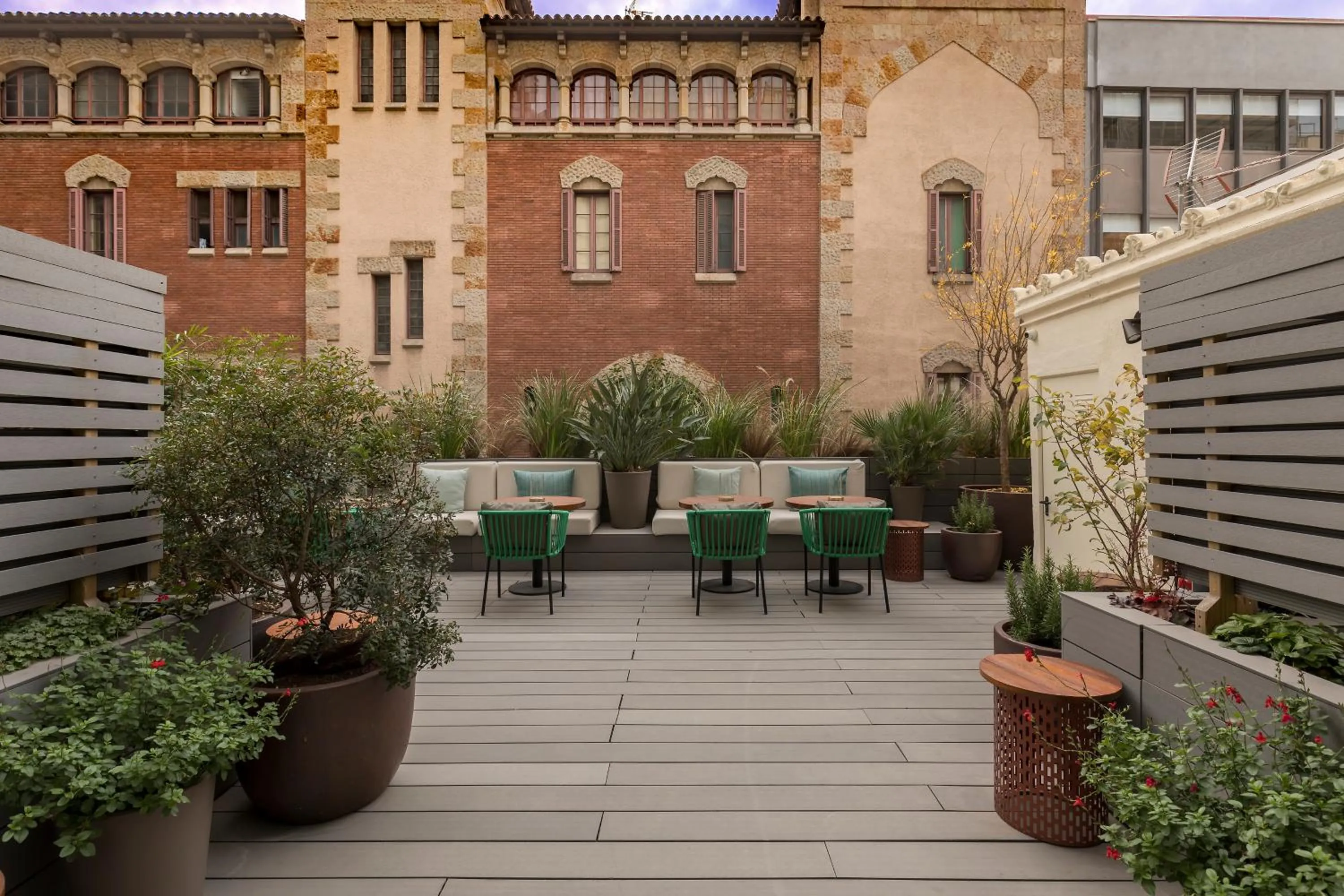 Property building in Be Mate Paseo de Gracia