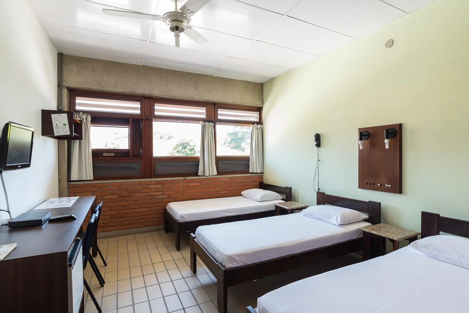 Bed in Mira Maré Praia Hotel