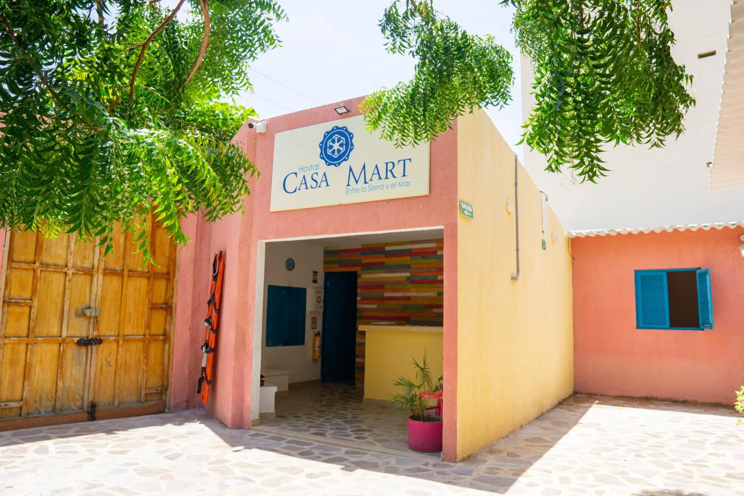 Property building in Hotel Casamart Rodadero