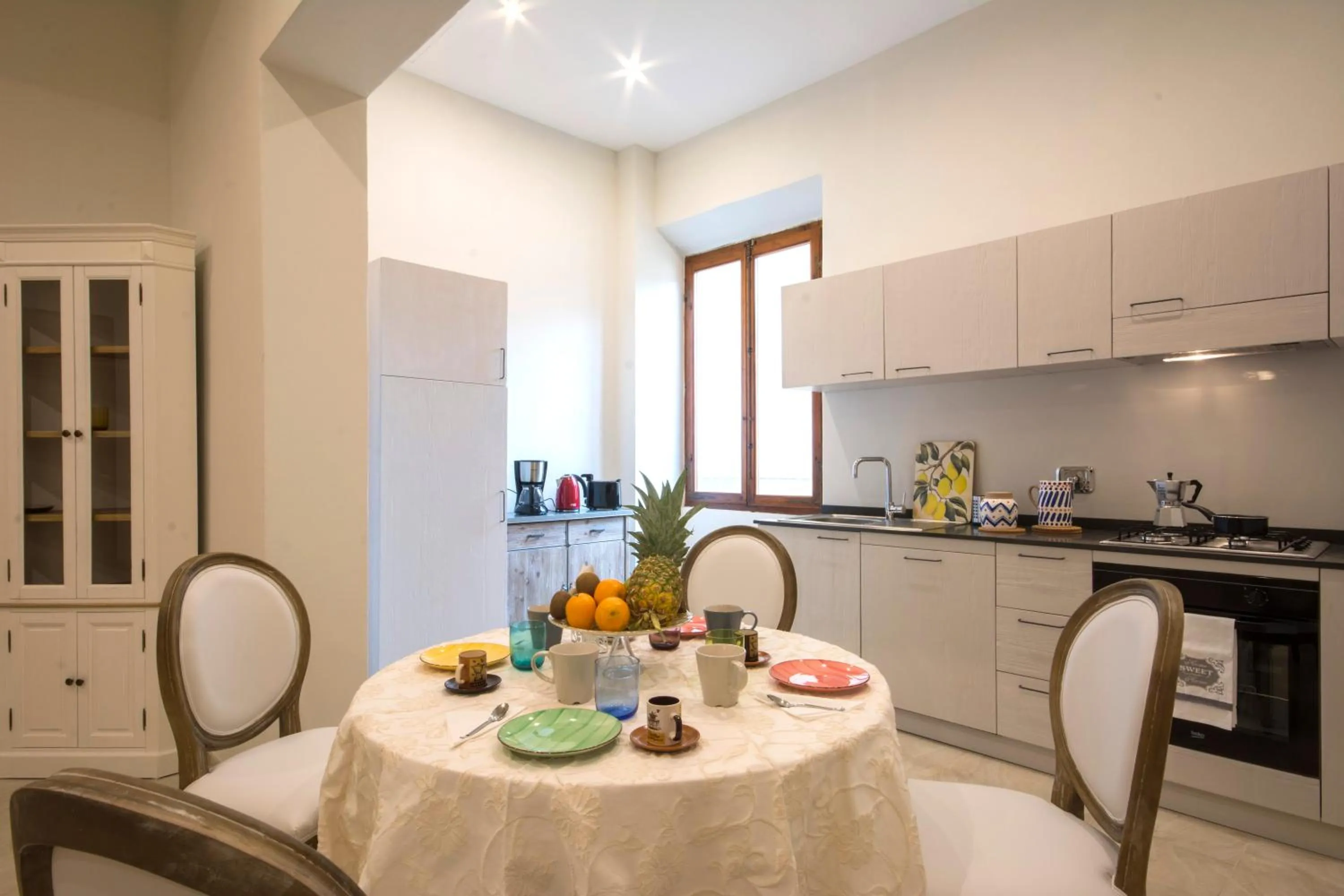 Kitchen or kitchenette in Iris Apartments by Mmega