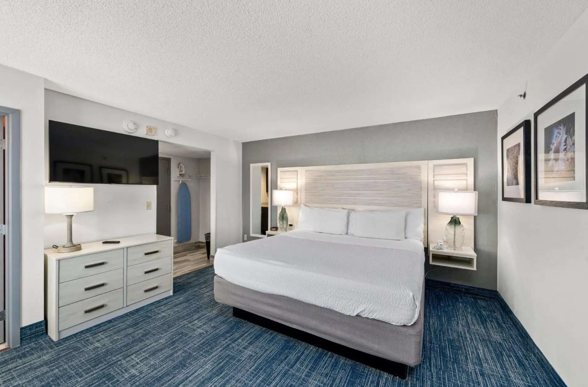 Bedroom, Bed in Hotel Monte Carlo Ocean City