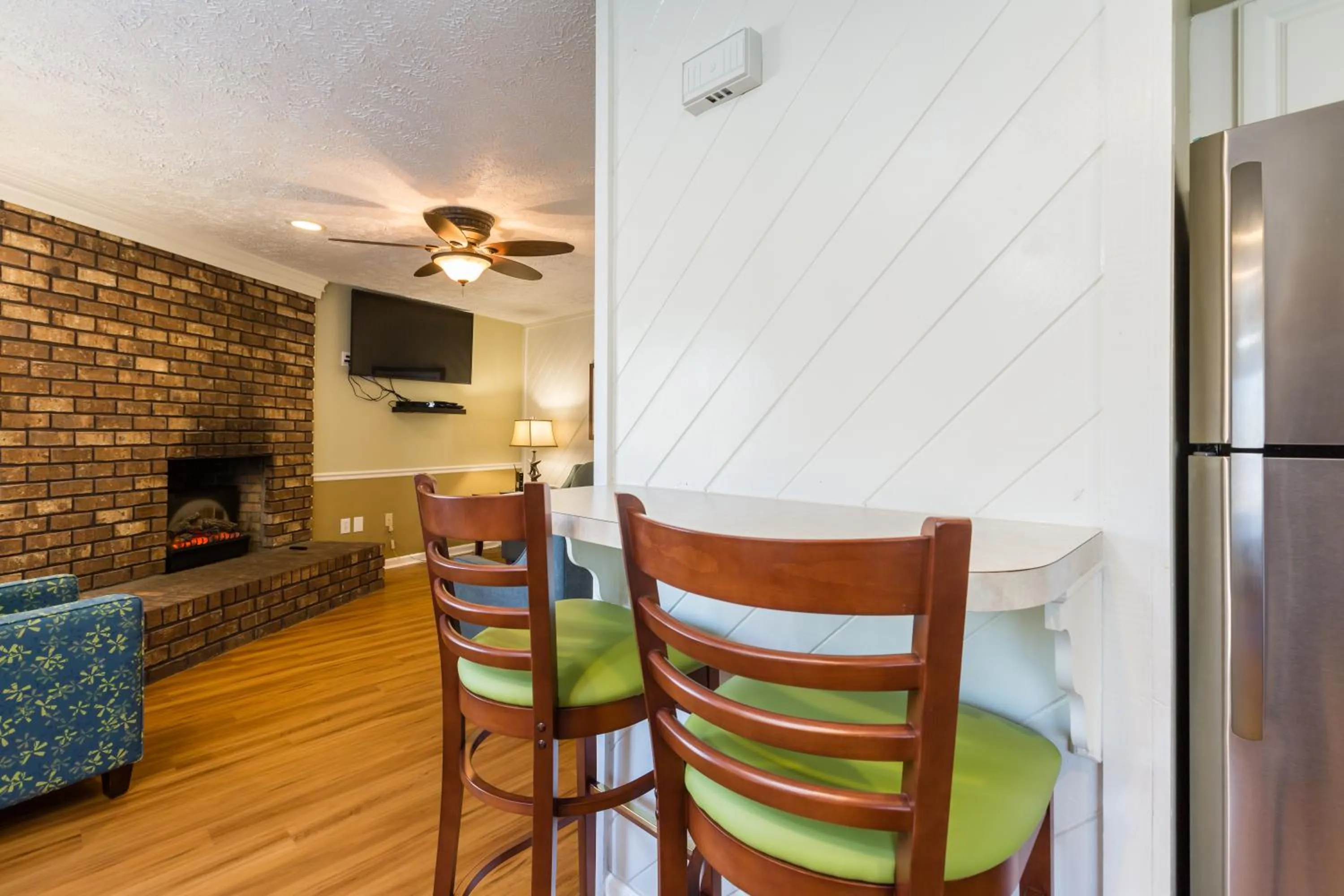 Dining area in Country Club Villas