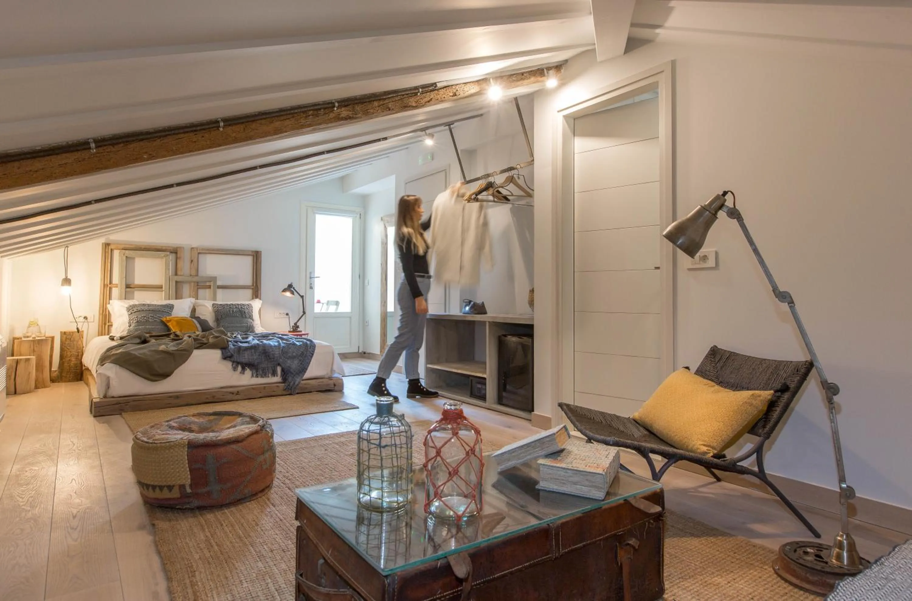 Photo of the whole room in Amymone Suites