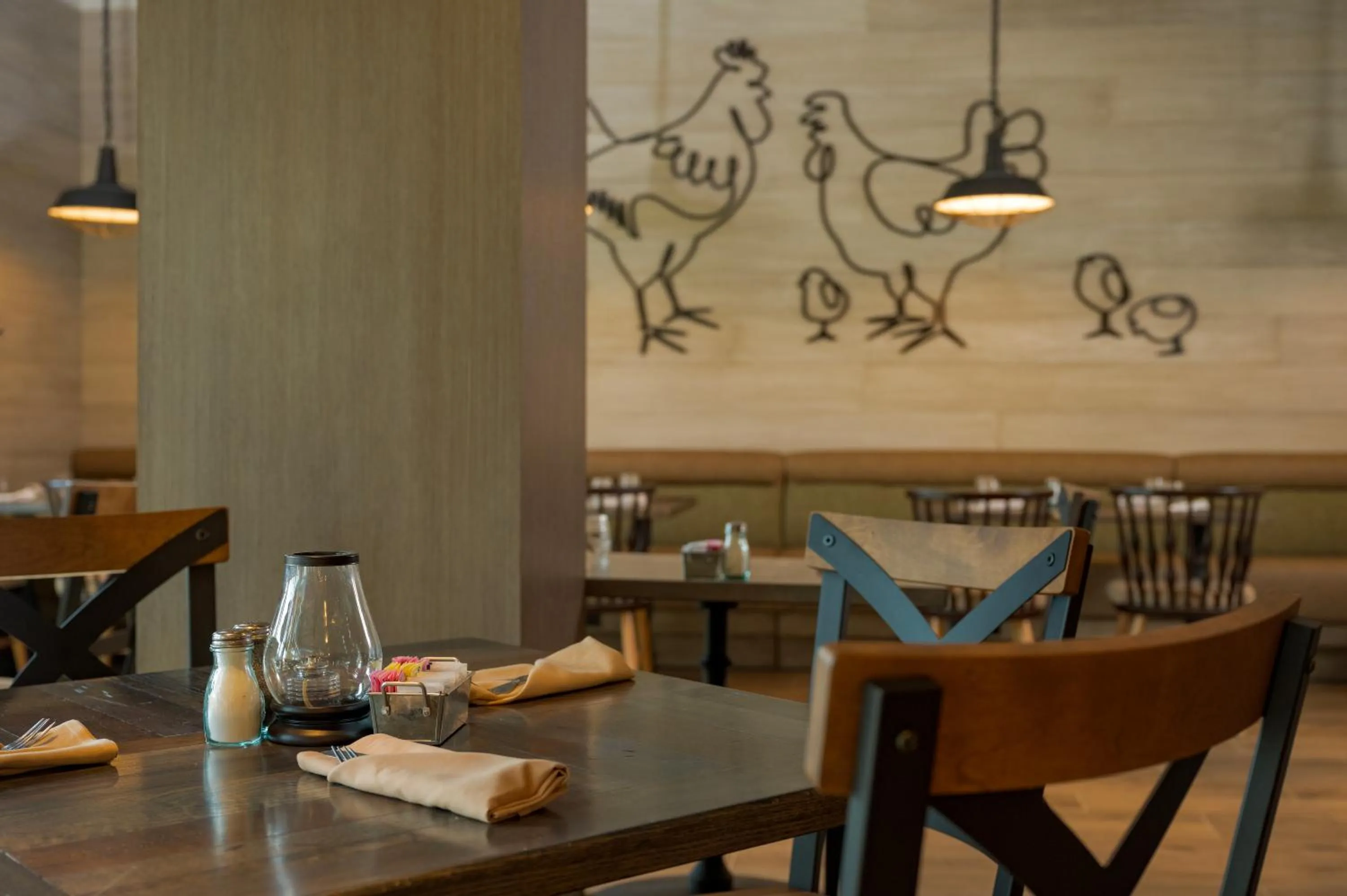 Restaurant/places to eat in Knott's Hotel